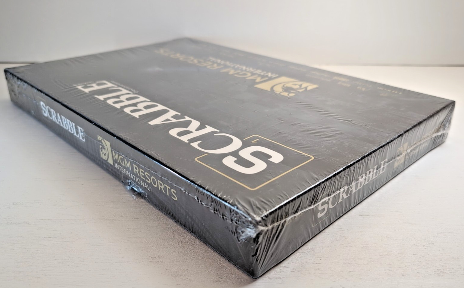 NEW! SEALED! SCRABBLE MGM RESORTS INTERNATIONAL USAOPOLY CROSSWORD BOARD GAME 8+