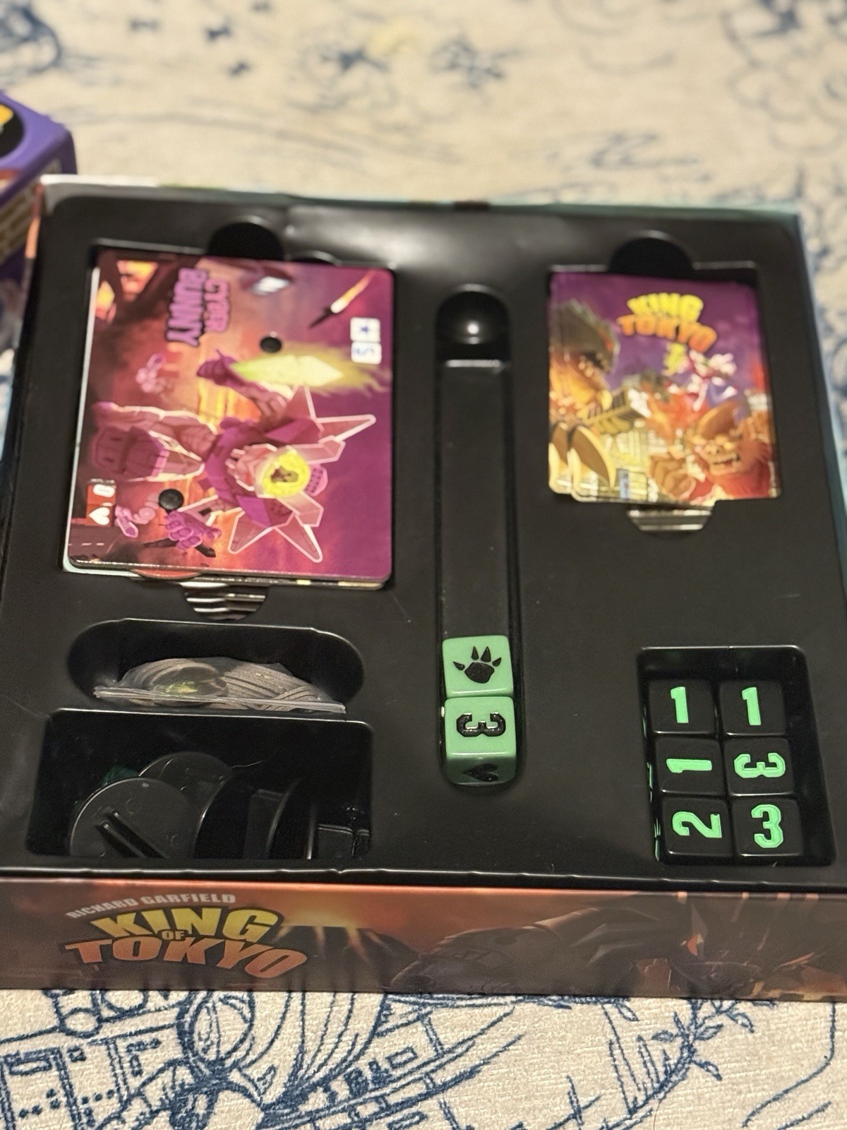 King of Tokyo Board Game COMPLETE Iello 2015 GigaMonster Richard Garfield