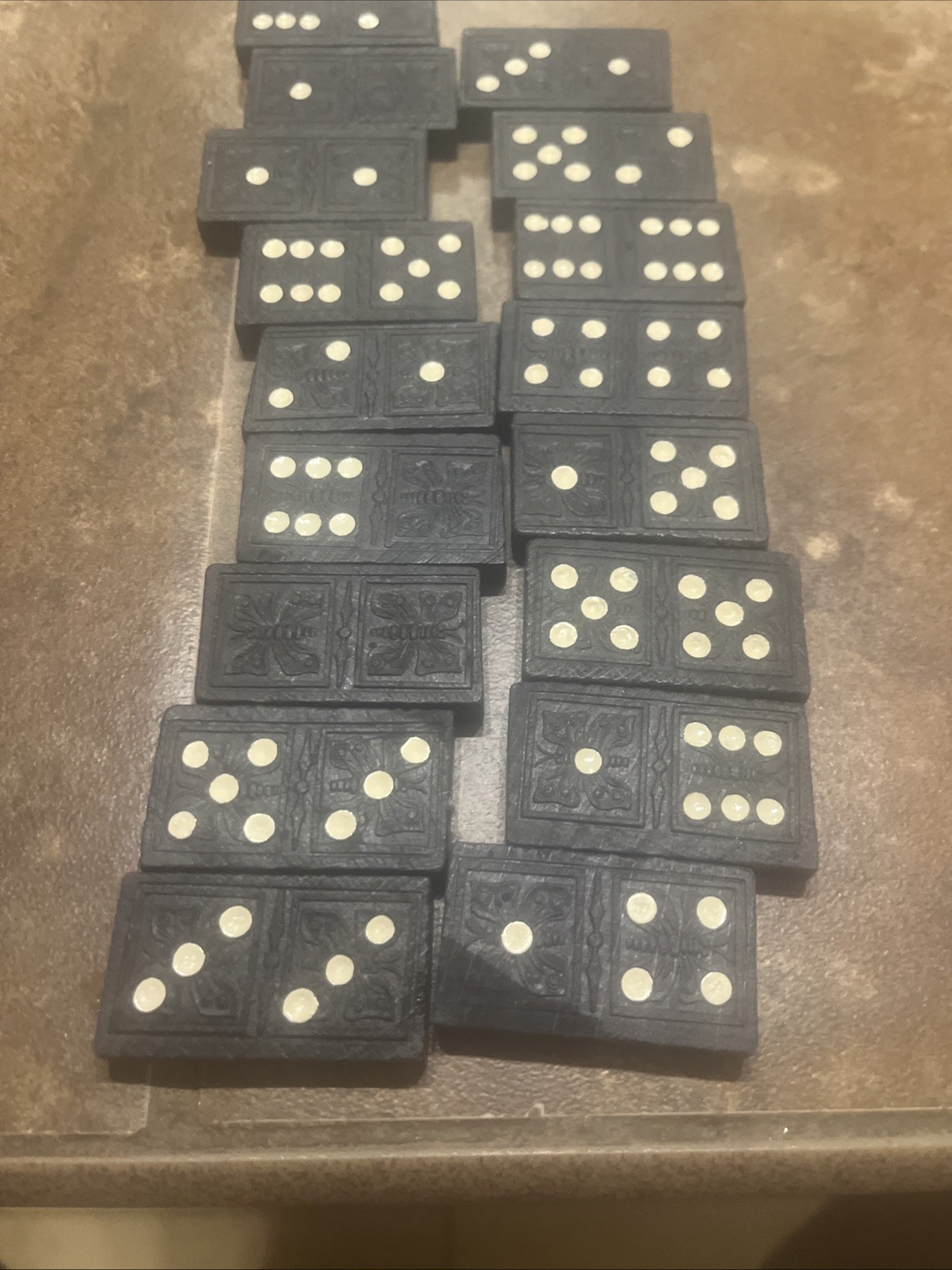 ANTIQUE DOMINOS ~ 17 Dominoes One Size Has Cars And The Other Side Butterflies