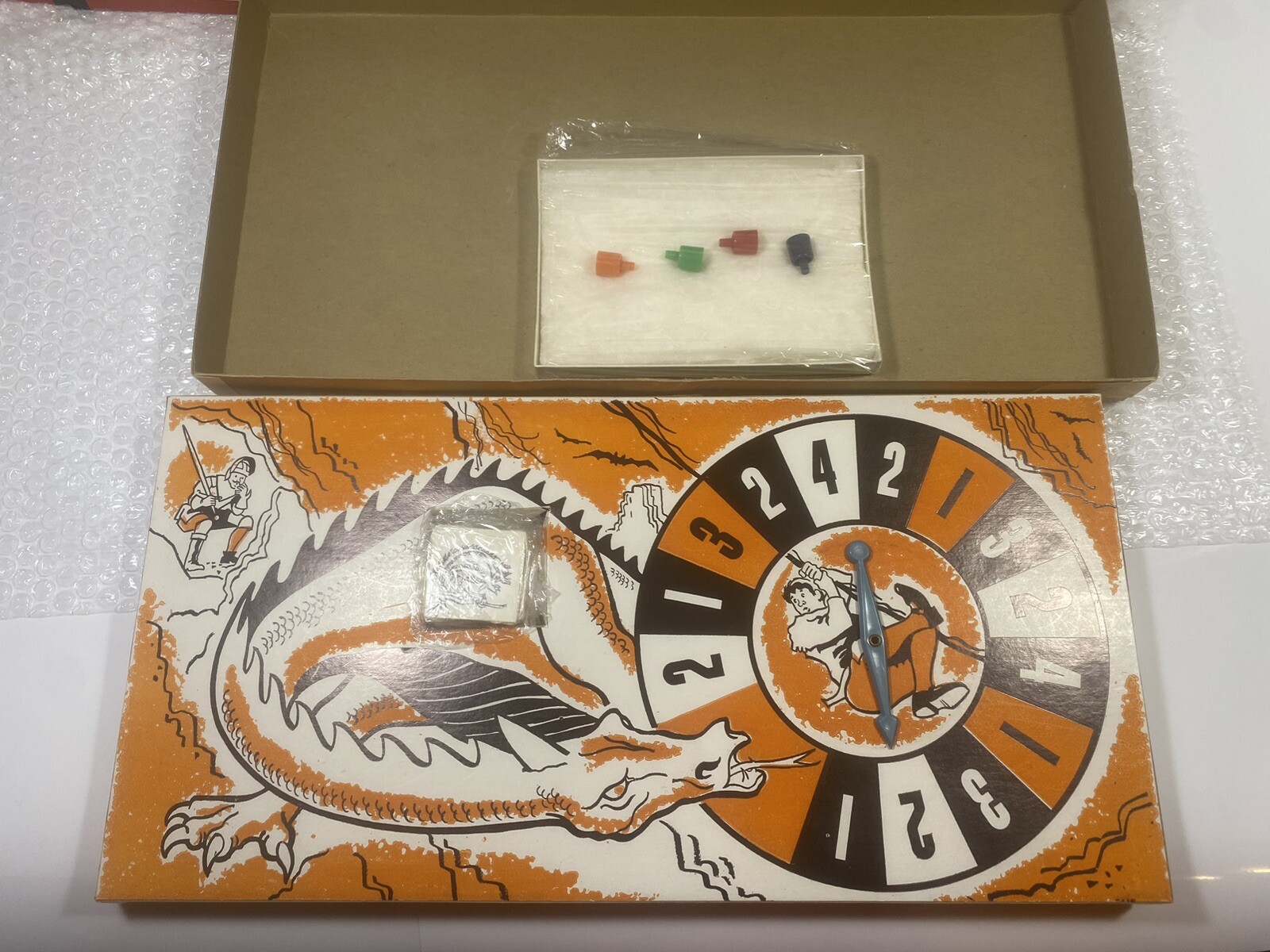 1962 THE SINGING BONE DRAGON BOARD GAME HASBRO HASSENFELD BROS FANTASY BOARD GAM