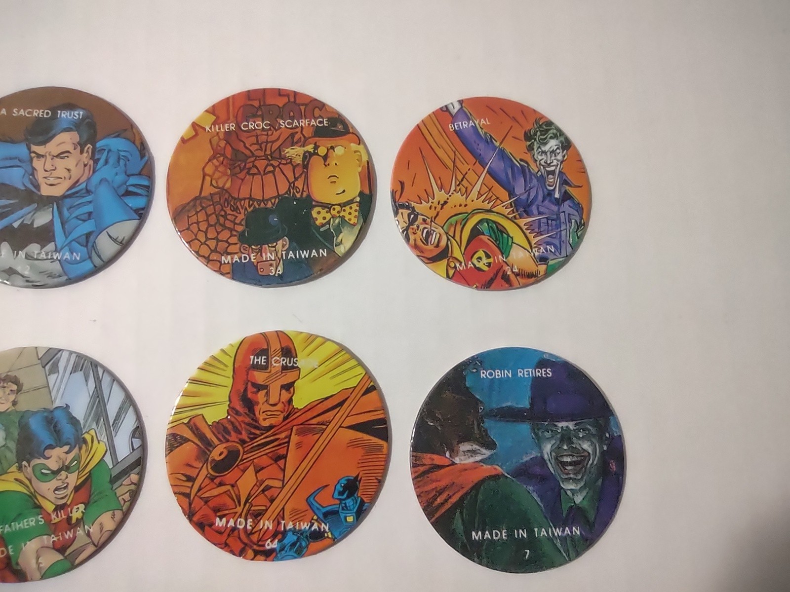 Lot of 11 DC Comics POGS Milk Caps – Vintage Batman Robin Joker Etc | Z2