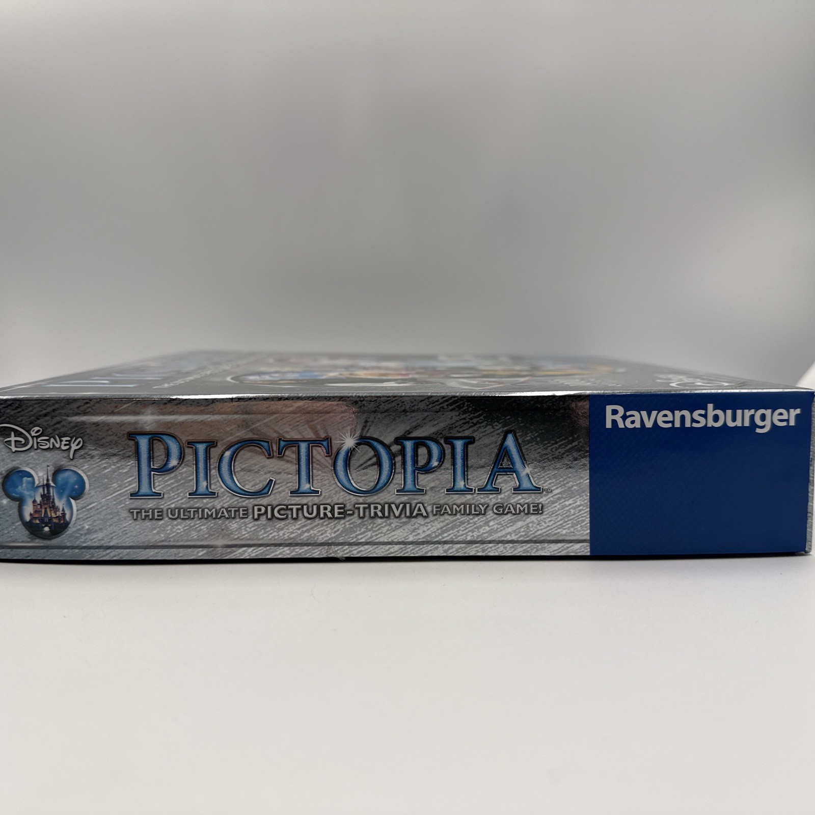 Ravensburger Pictopia Picture Trivia Disney Edition Board Game2-6 Players Age7+