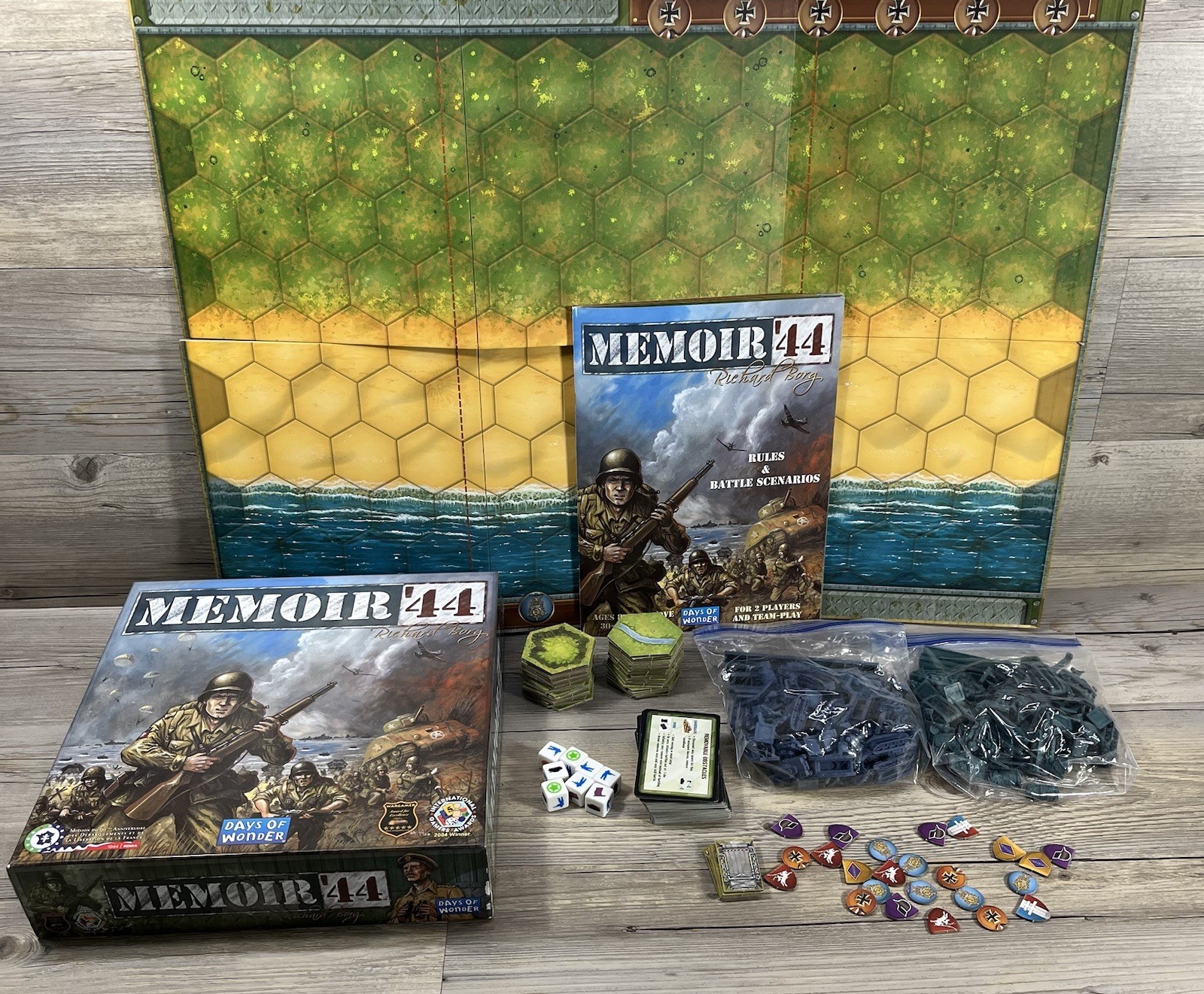 Days of Wonder Memoir ’44 Strategy WWII Board Game 7301 Richard Borg Complete