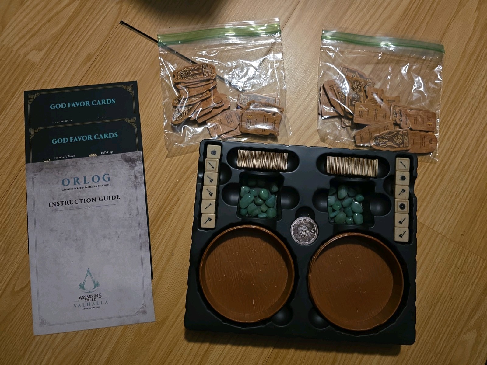 PureArts Orlog: Assassin’s Creed Valhalla Dice Game – PUAPA0010R