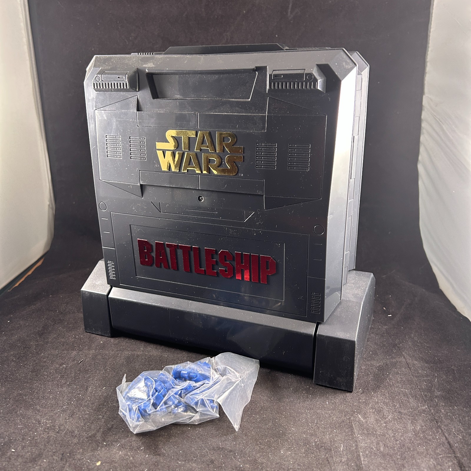 2002 STAR WARS ELECTRONIC BATTLESHIP MILTON BRADLEY BOARD GAME IN ORIGINAL BOX