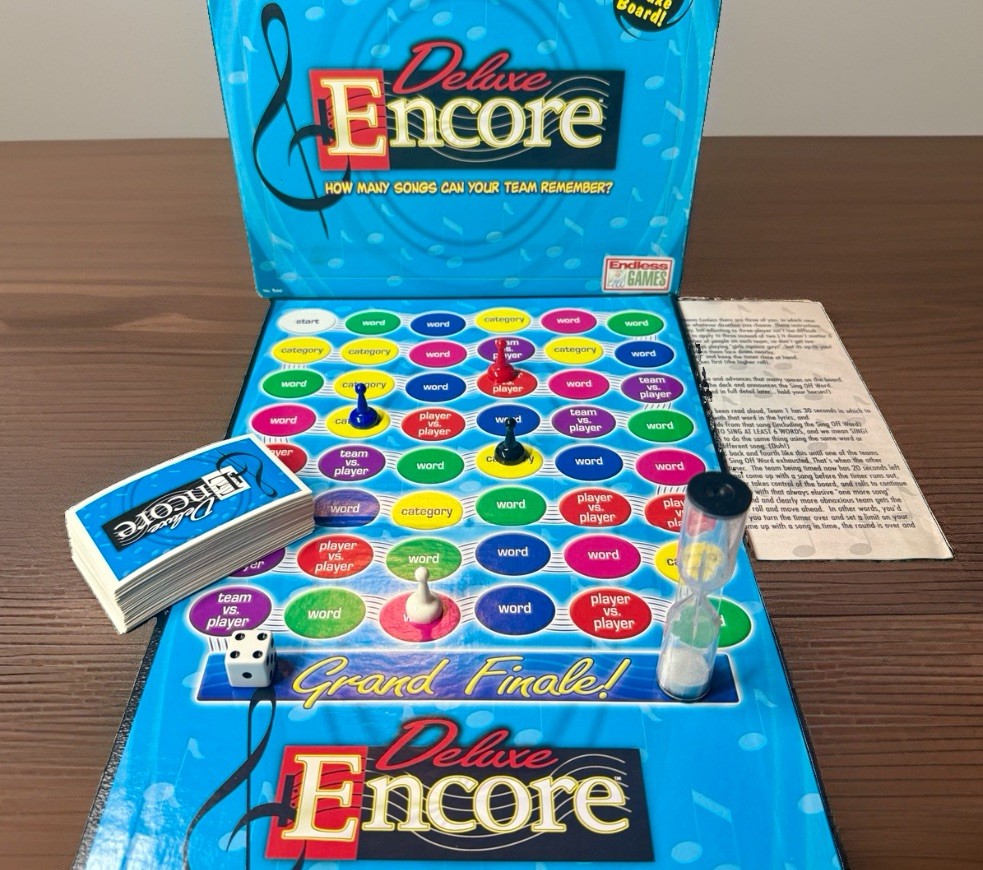 Deluxe Encore Board Game Endless Games No. 300 Music Singing Trivia Complete