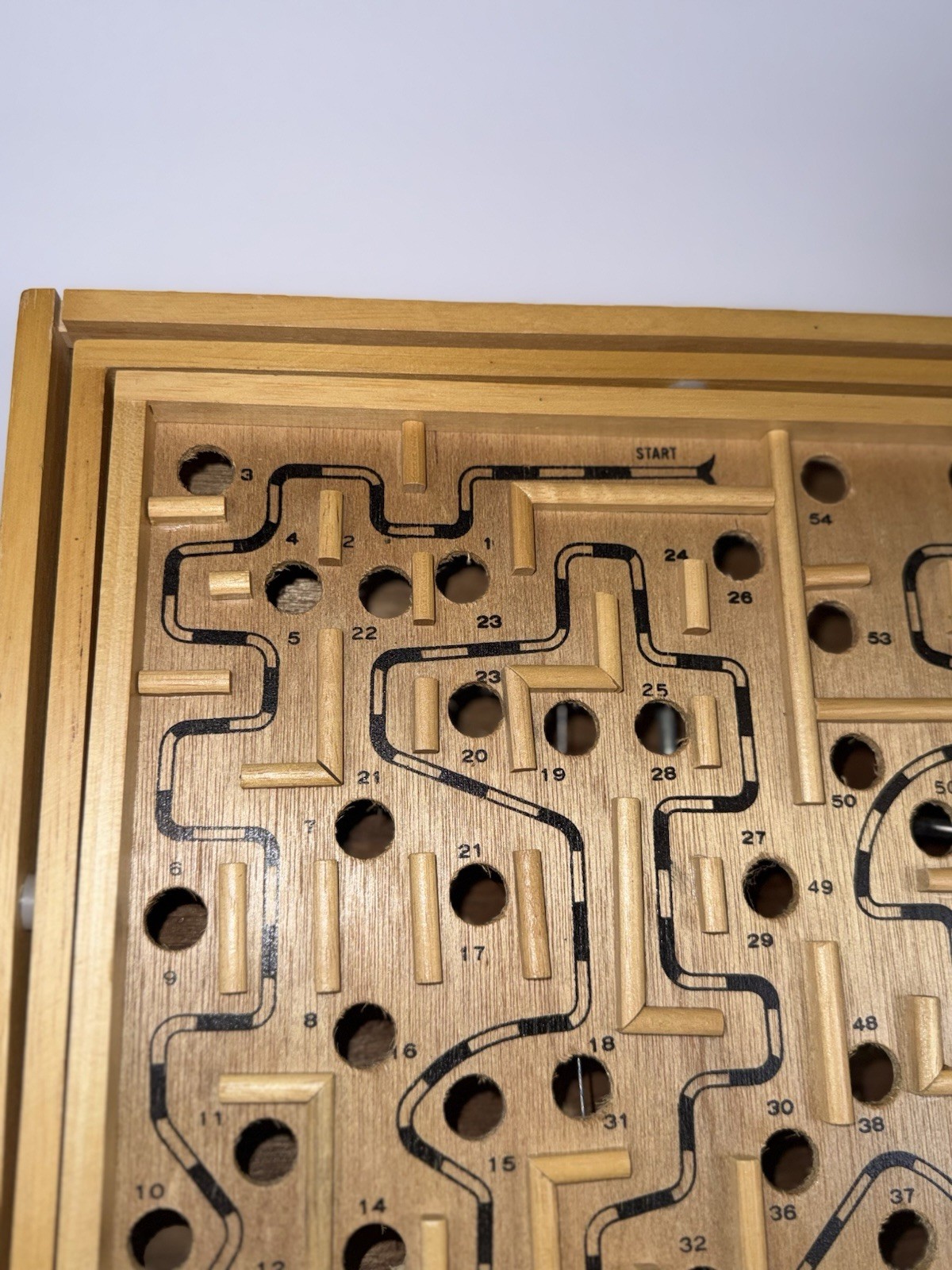 Vtg Labyrinth Premier Edition All Wood Solitaire Game Of Skill * No Balls*