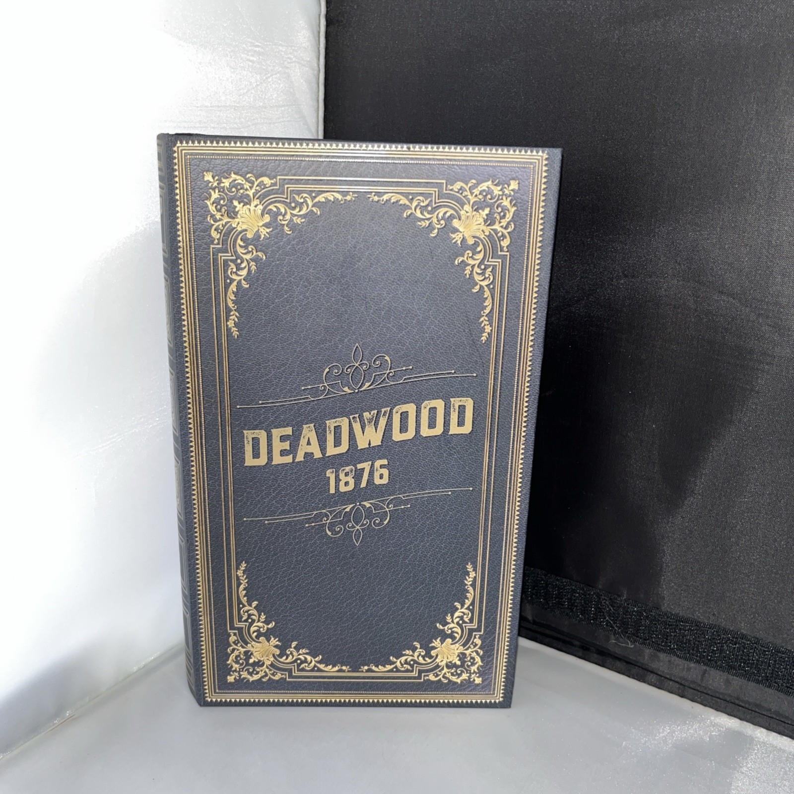 Deadwood 1876 Standard Edition Dark City Series Magnetic Closing Book Box Game