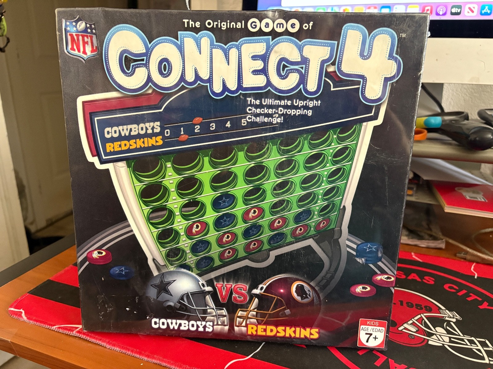 Connect 4 NFL Edition Dallas Cowboys Vs Washington Redskins, New Sealed