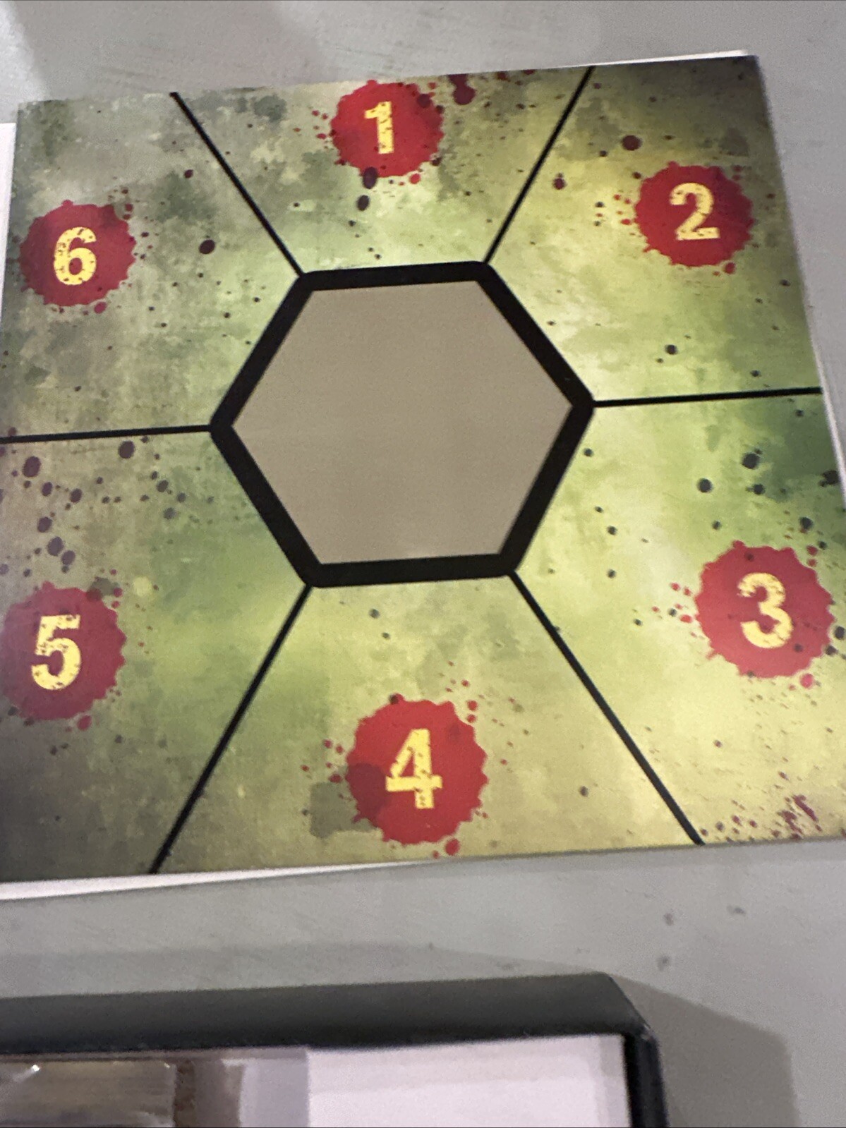 AMC The Walking Dead Don’t Look Back Dice Game Cryptozoic