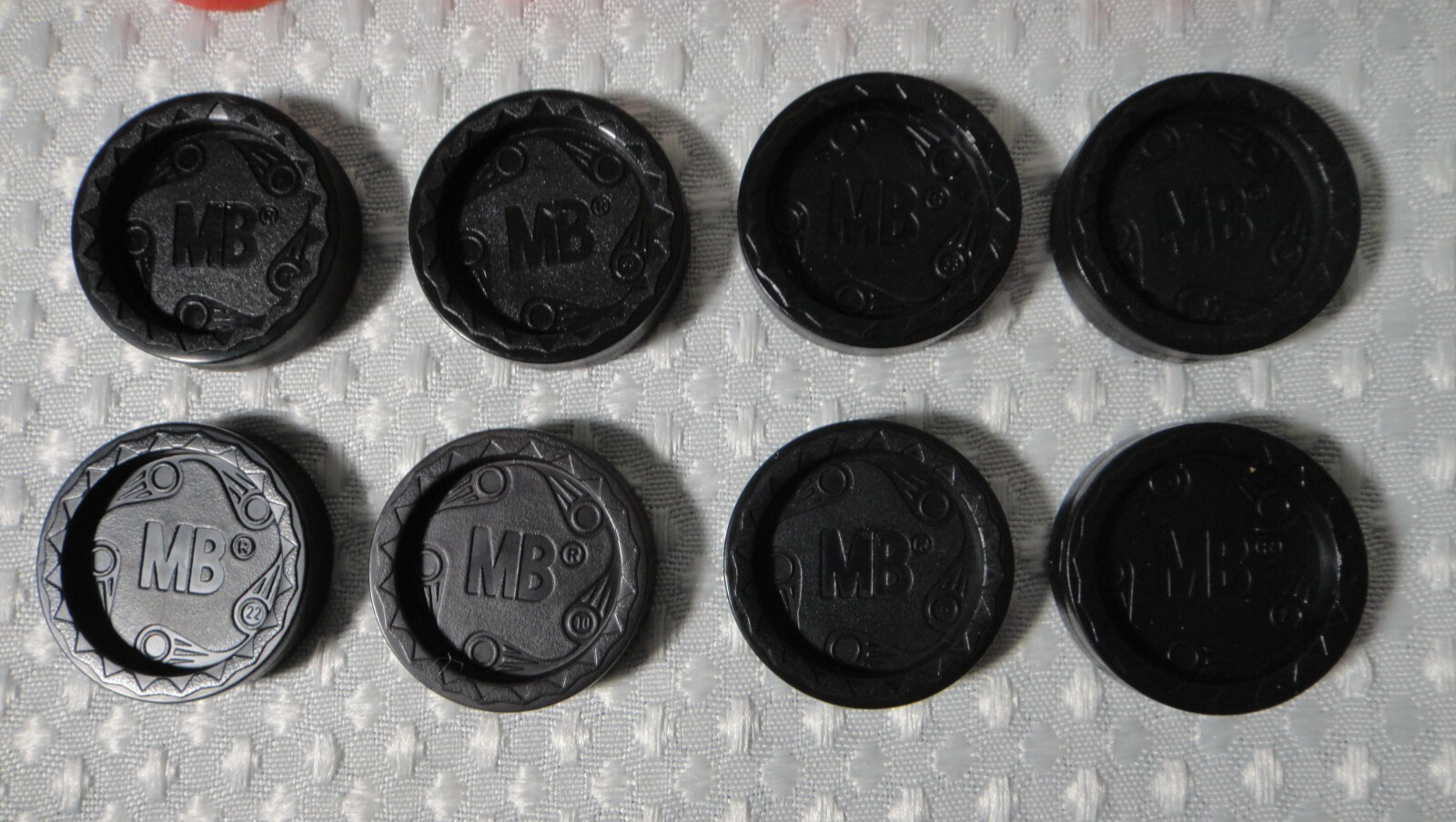 Connect 4 Four Replacement Pieces Checkers Lot 16 Red & Black Modern Type