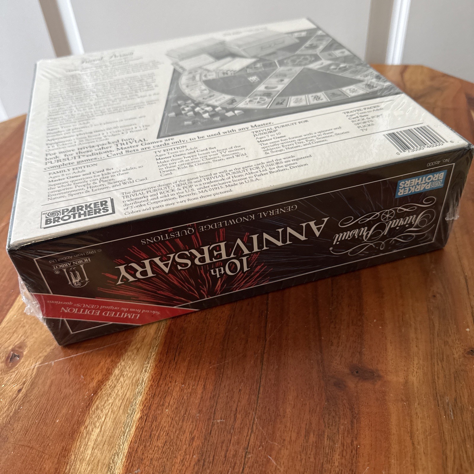 Brand New Sealed Vintage Trivial Pursuit 10th Anniversary Board Game 1992