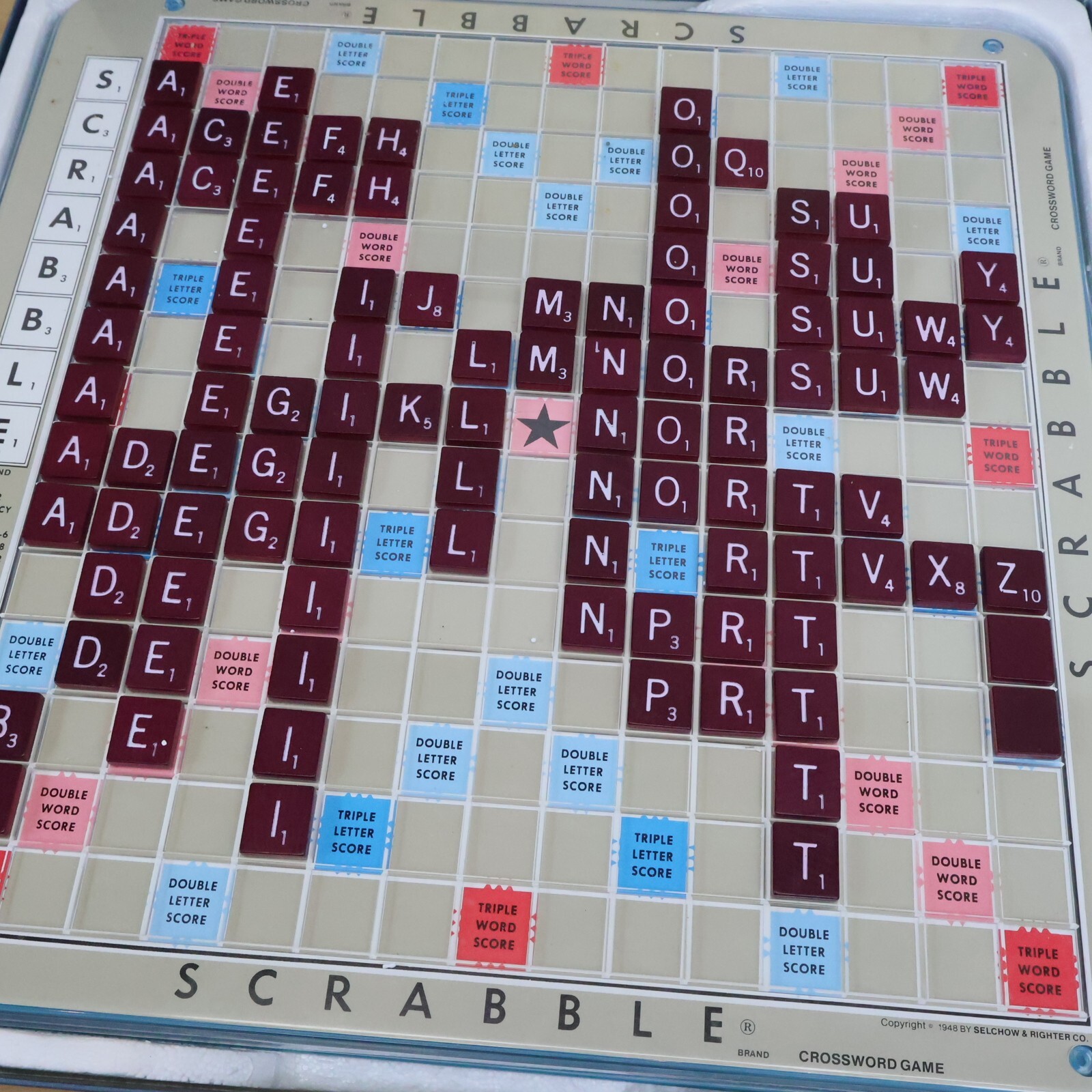 Vintage 1982 Scrabble Deluxe Turntable Board Game Wooden Tiles Complete
