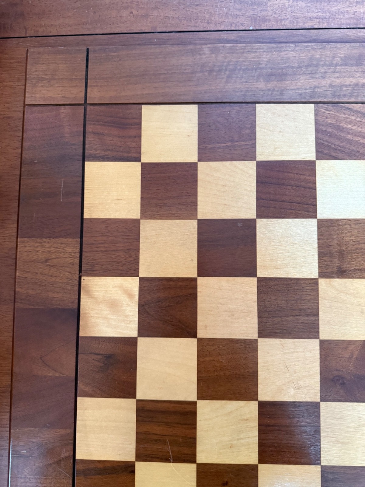 Drueke Chessboard, Walnut & Birch, Double Sided, 2″ Squares, 20×20