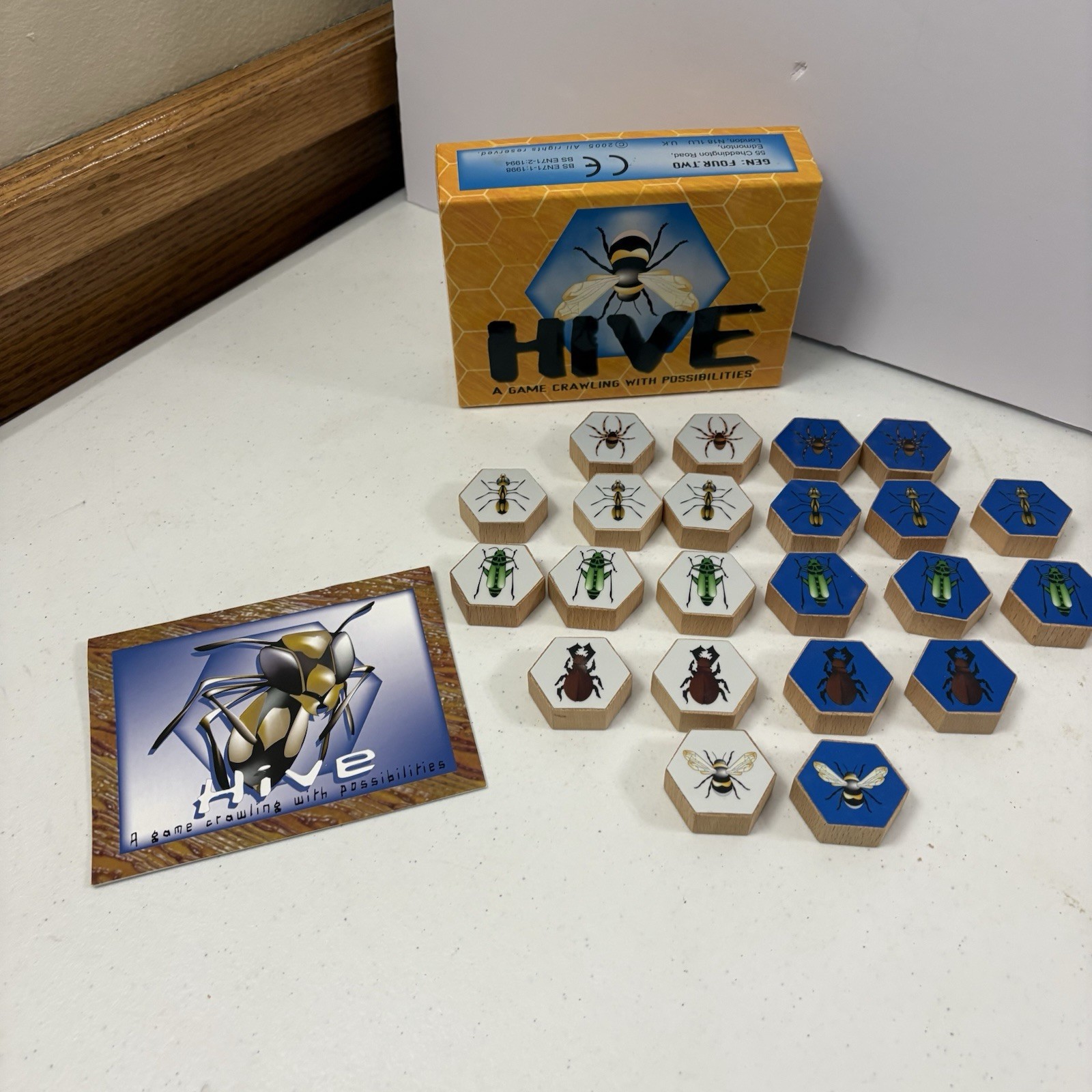 Hive Board Game John Yianni Insect Wooden Tiles 2005 Yellow Box