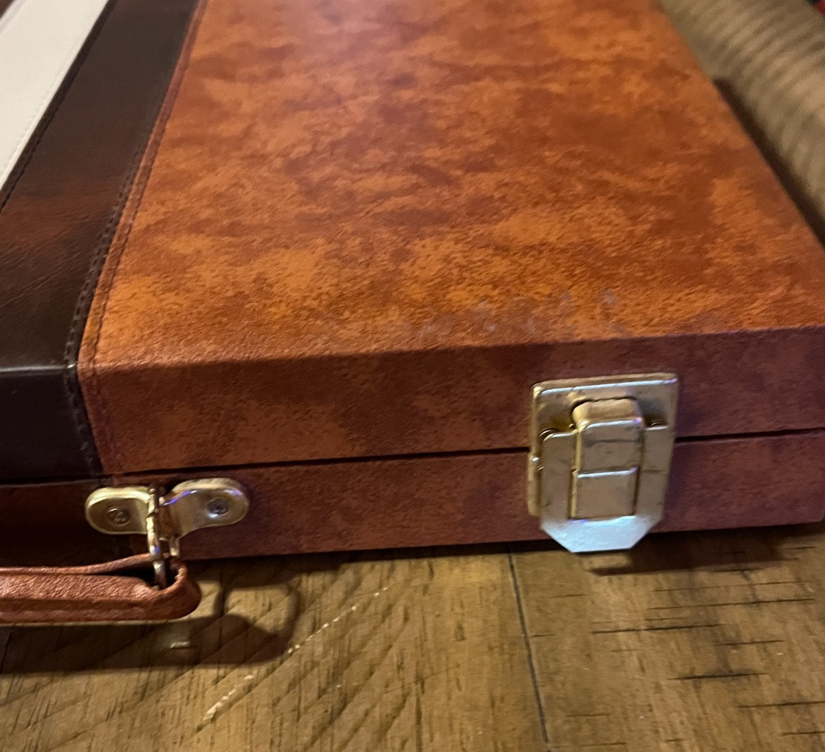 Vintage Backgammon Game in Case Set 15×19″ Complete Brown Tan White