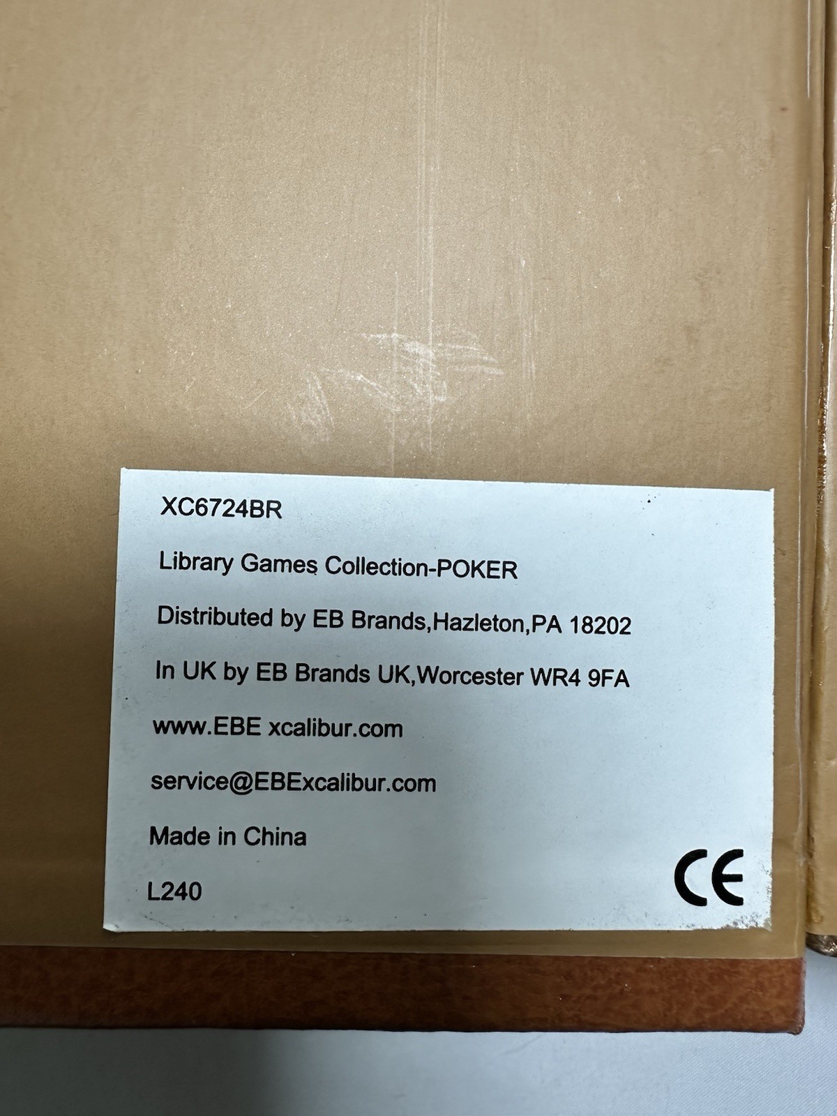 Library Games Collection Poker Set XC6724BR – 2012 EB Brands – New Open Box!