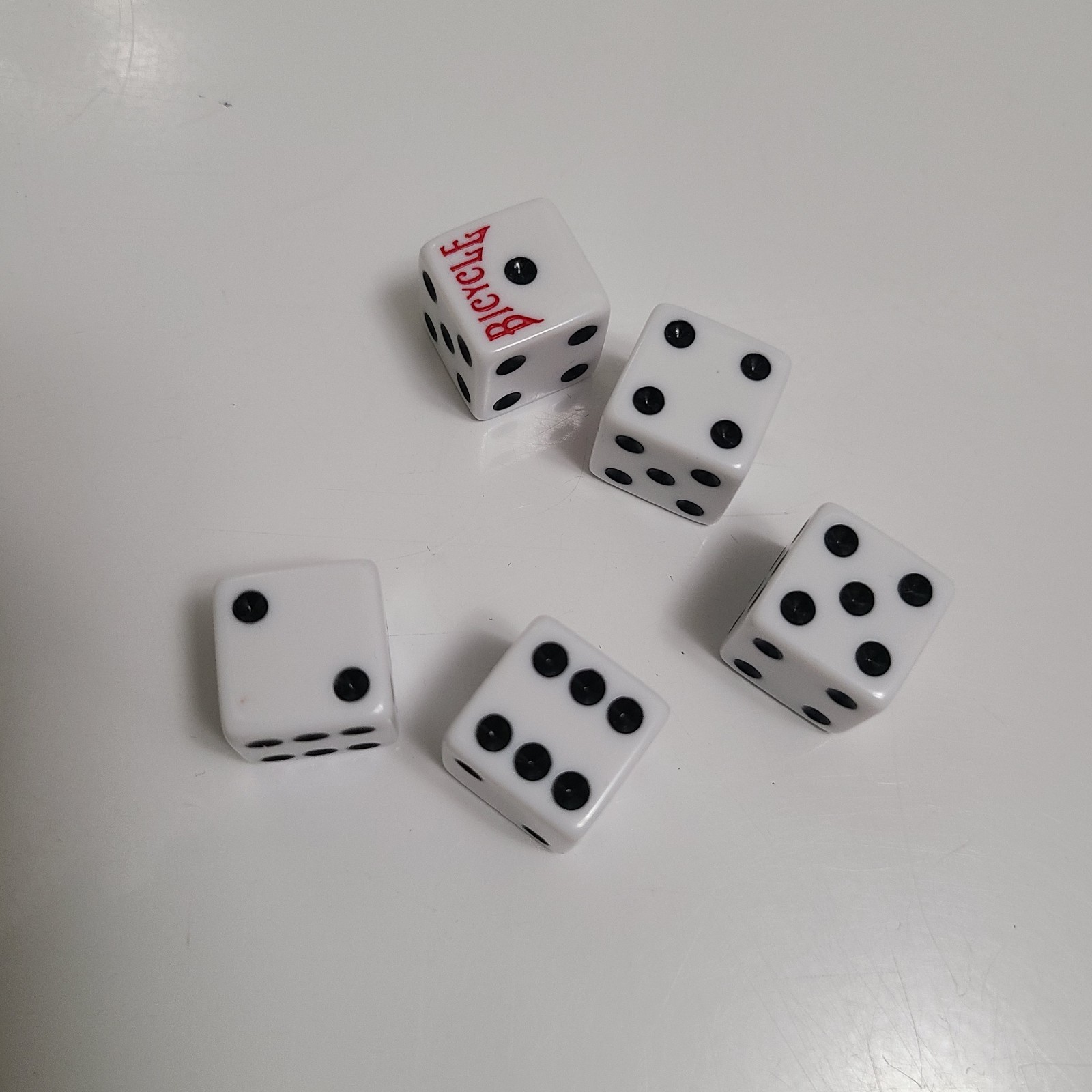 5 Bicycle Branded 6 Sided Dice 16mm Standard Size White Plastic Black Pips