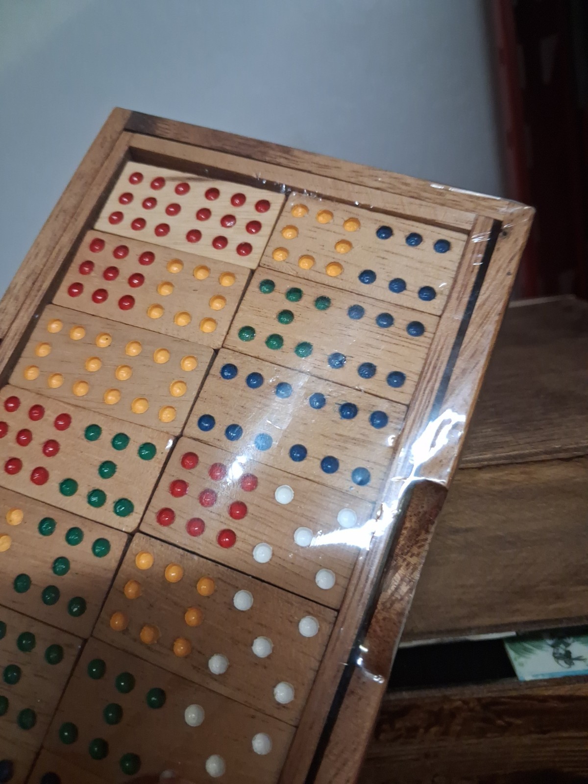Beautiful Wooden 28 Piece Dominoes Set From Thailand in nice Wooden Box