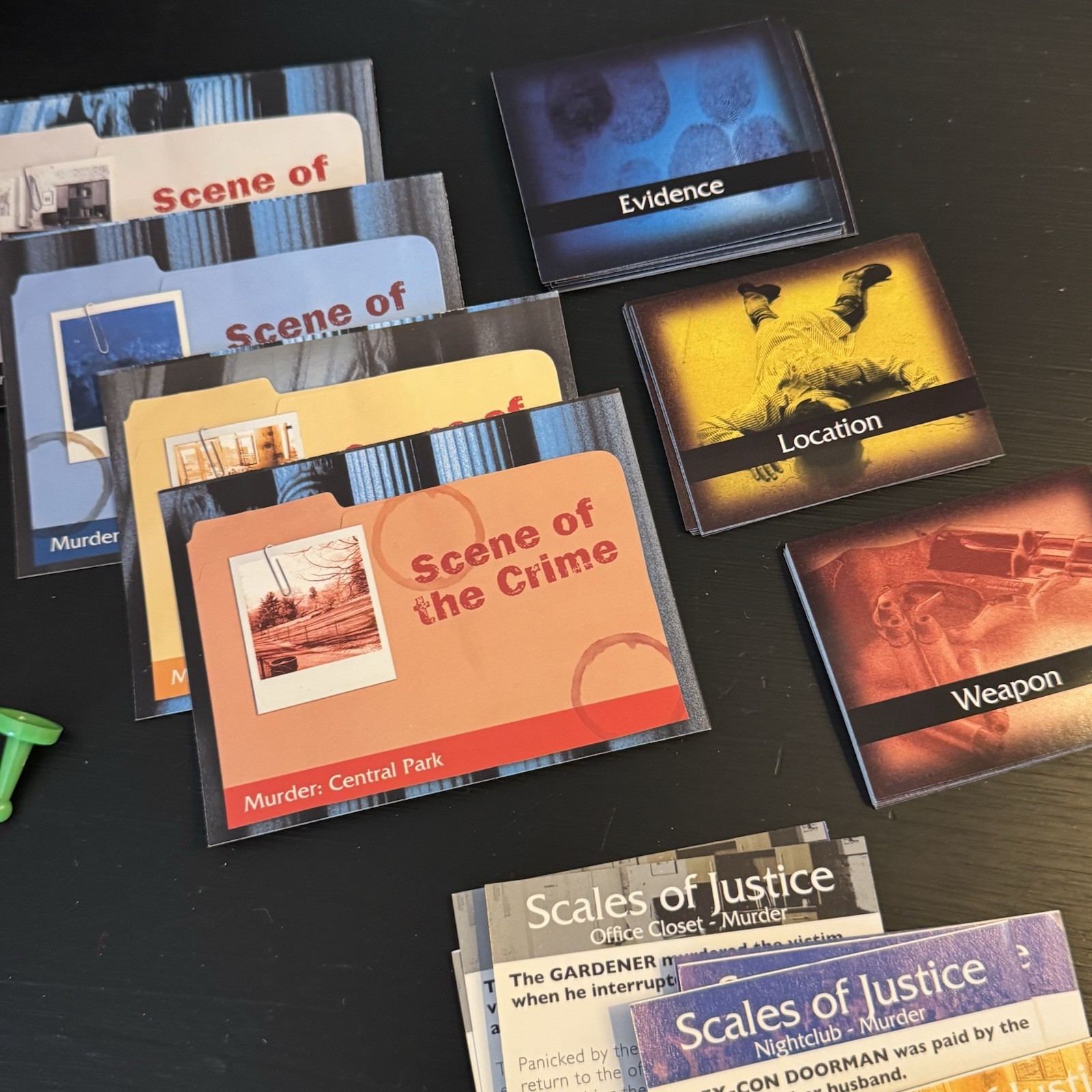 Law & Order Board Game Tin Edition 2004 Detective Game 2–4 Players As-Is