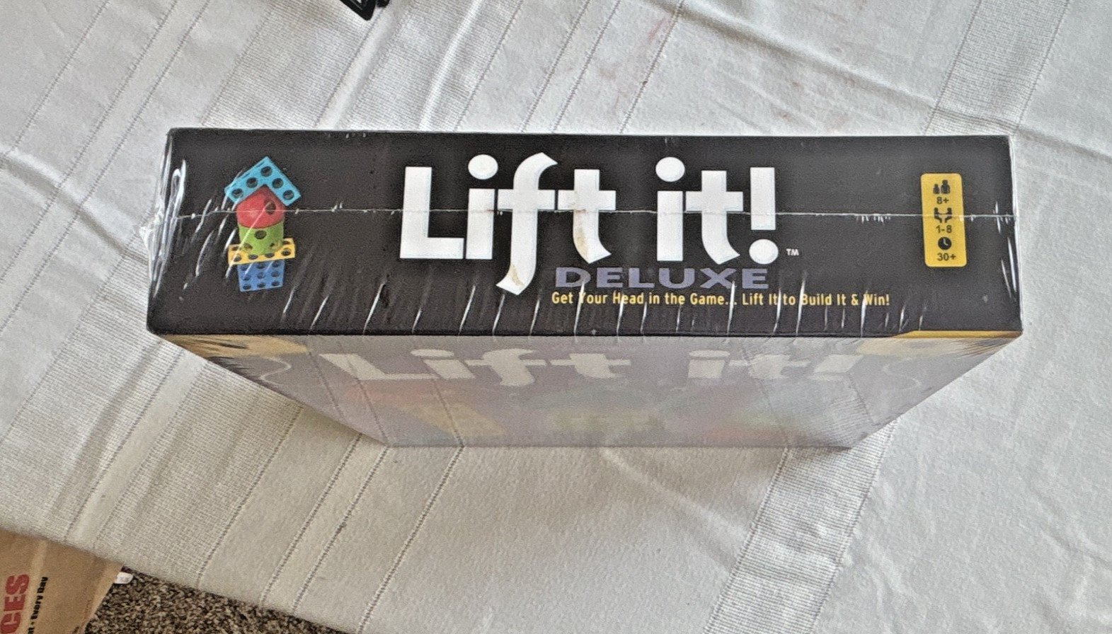 USAopoly Lift it! Deluxe Construction Skill & Action Game w/ Timer, 1-8, Ages 8+