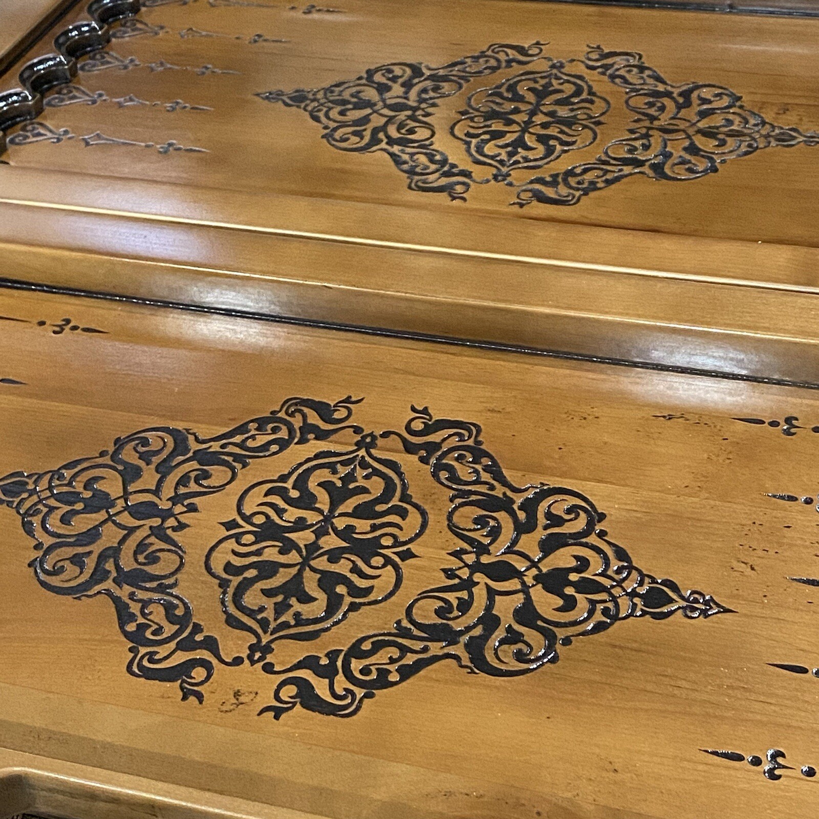 Backgammon Board w/ Checkers Benjamin Franklin Custom Design Alder and Ash Wood