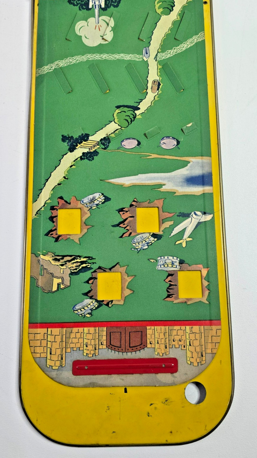 Vintage Wolverine Tin Litho Trap A Tank Game Board