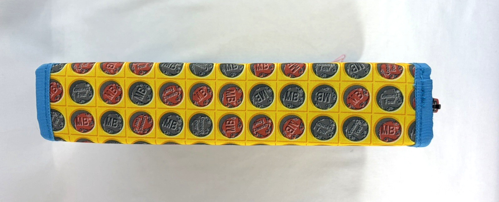 Connect 4 Four Travel Folio Board Game Zipper w Fabric Carrying Case Hasbro