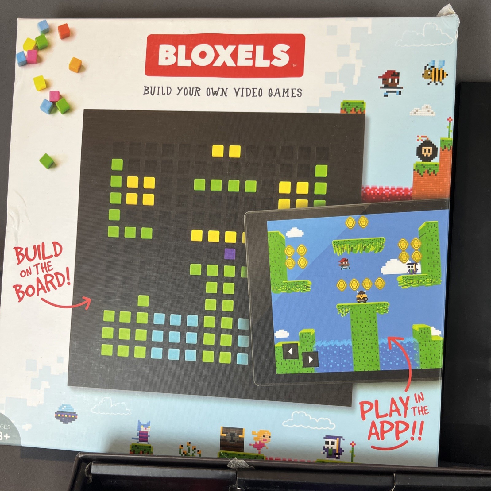 BLOXELS: Build Your Own Video Games Board Game Mattel 2016 Pixel Press