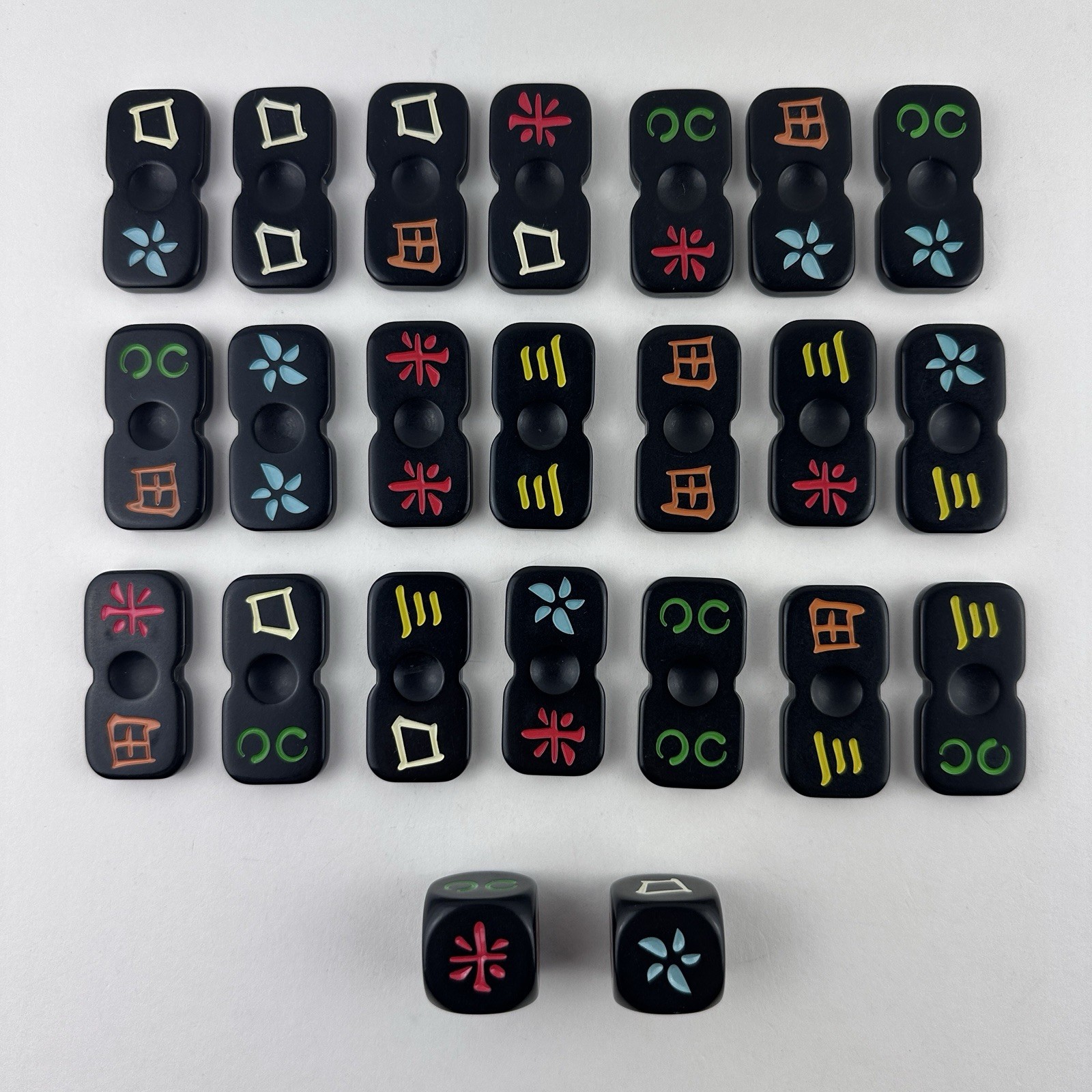 Cobra Paw The Ninja Tile Game by Bananagrams 2-6 Players COMPLETE