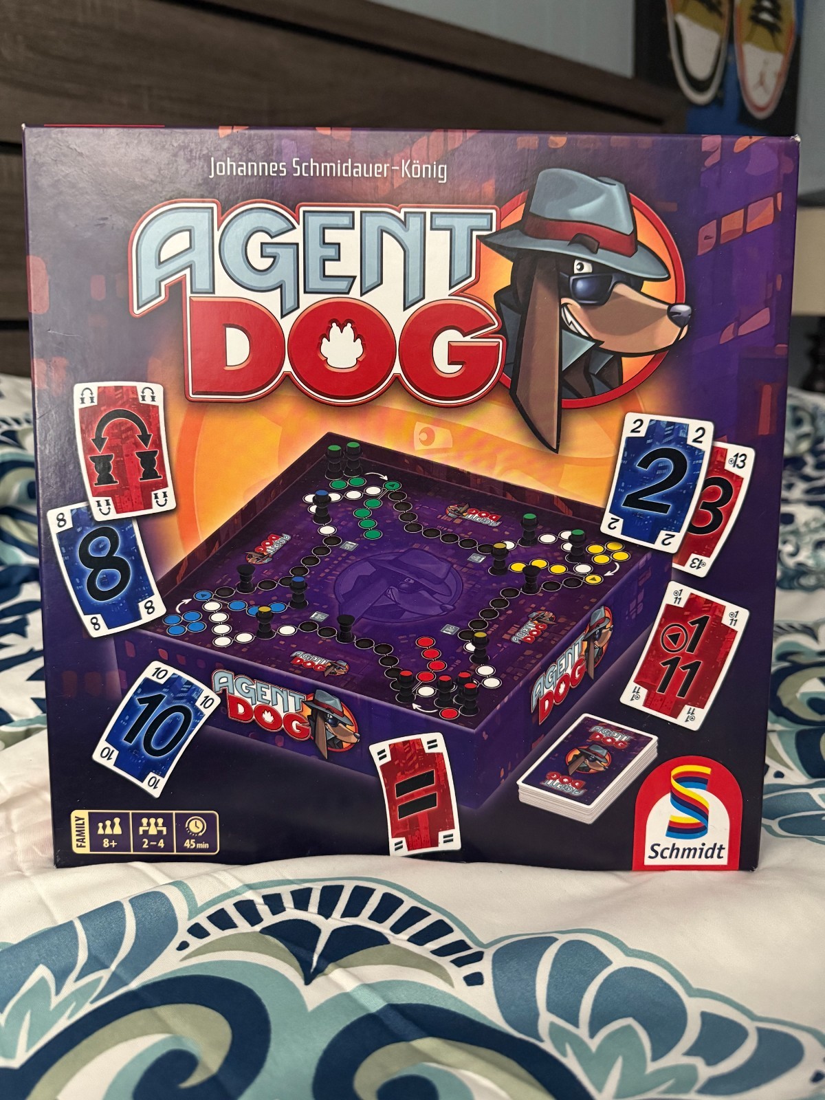 Schmidt Spiele 49454 Agent Dog Family Game, Multi-Colour