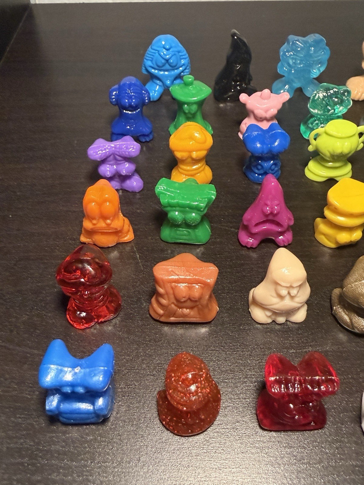 Vintage Gogos Crazy Bones Lot – 34x figures various series – New Gen, Gogos, etc