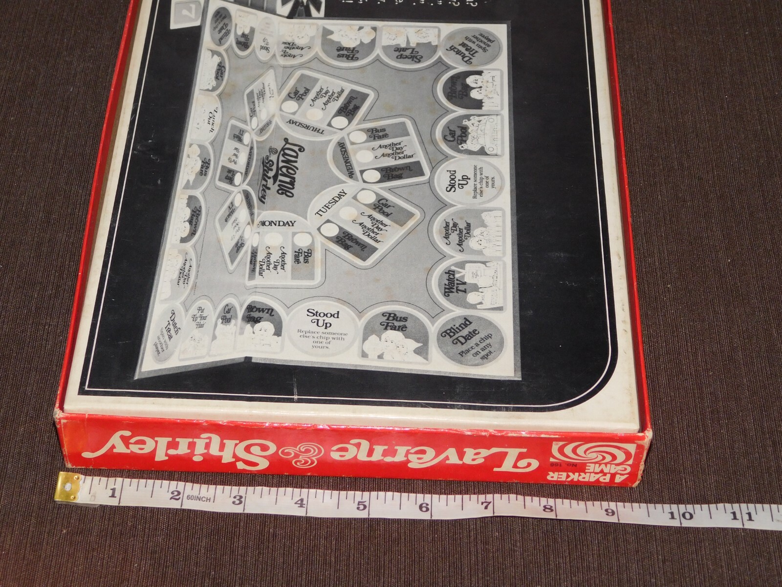 VINTAGE 1977 PARKER BROTHERS LAVERNE & SHIRLEY BOARD GAME COMPLETE