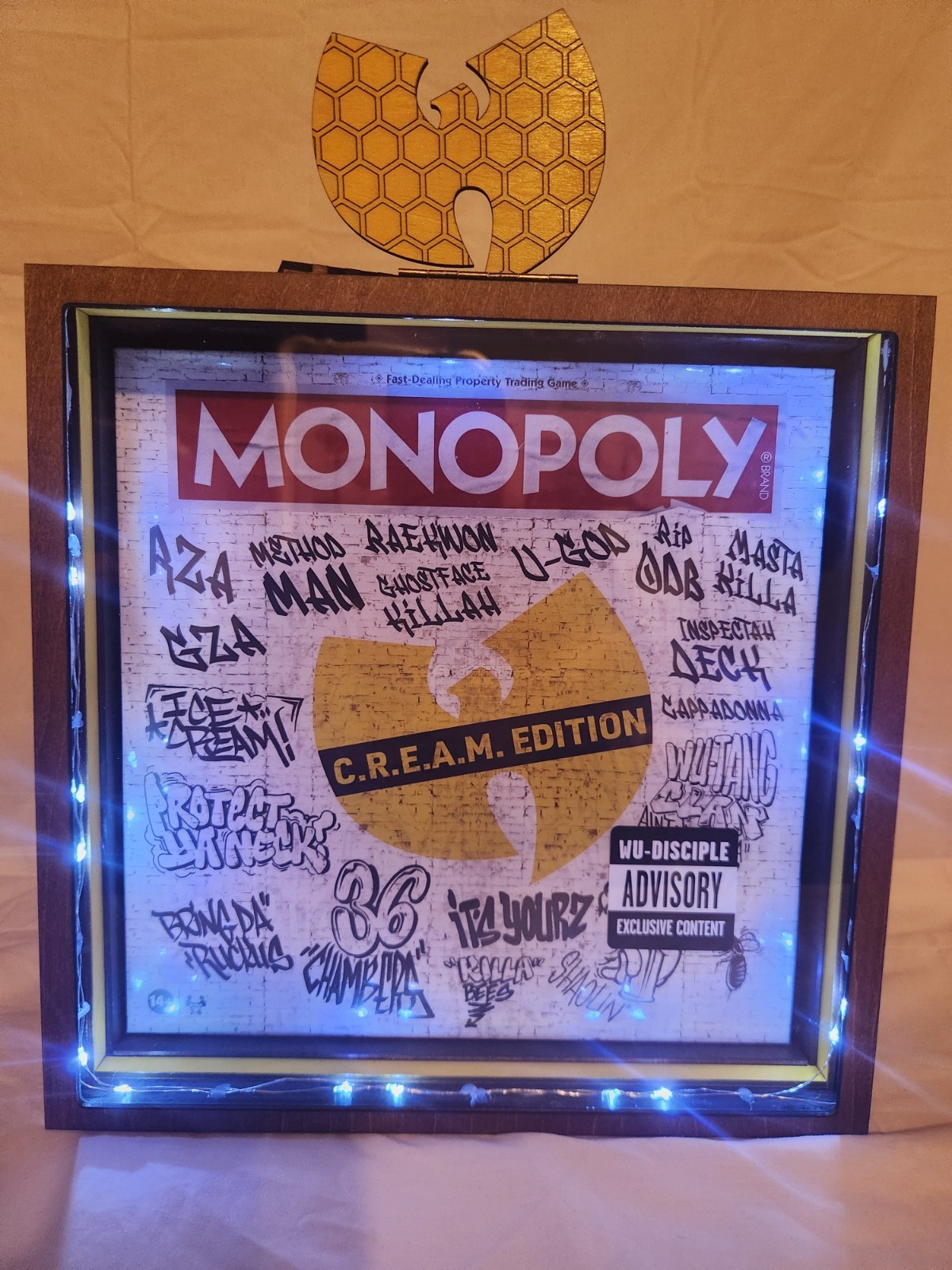 Wu-Tang Clan Monopoly Display Case (READ DESCRIPTION DISPLAY CASE ONLY)