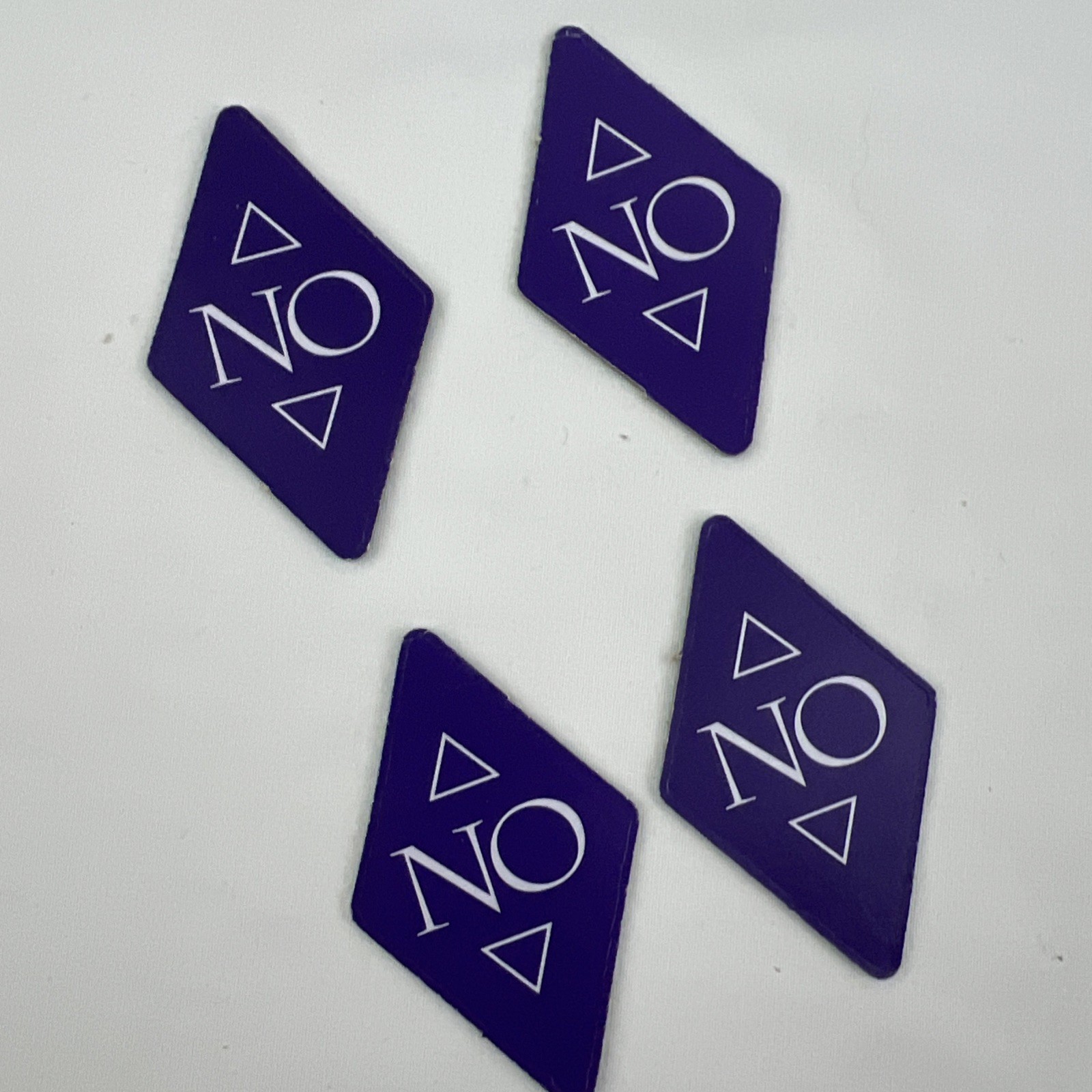 1992 Ask Zandar 4 YES / NO Tokens Game Replacement Pieces Milton Bradley