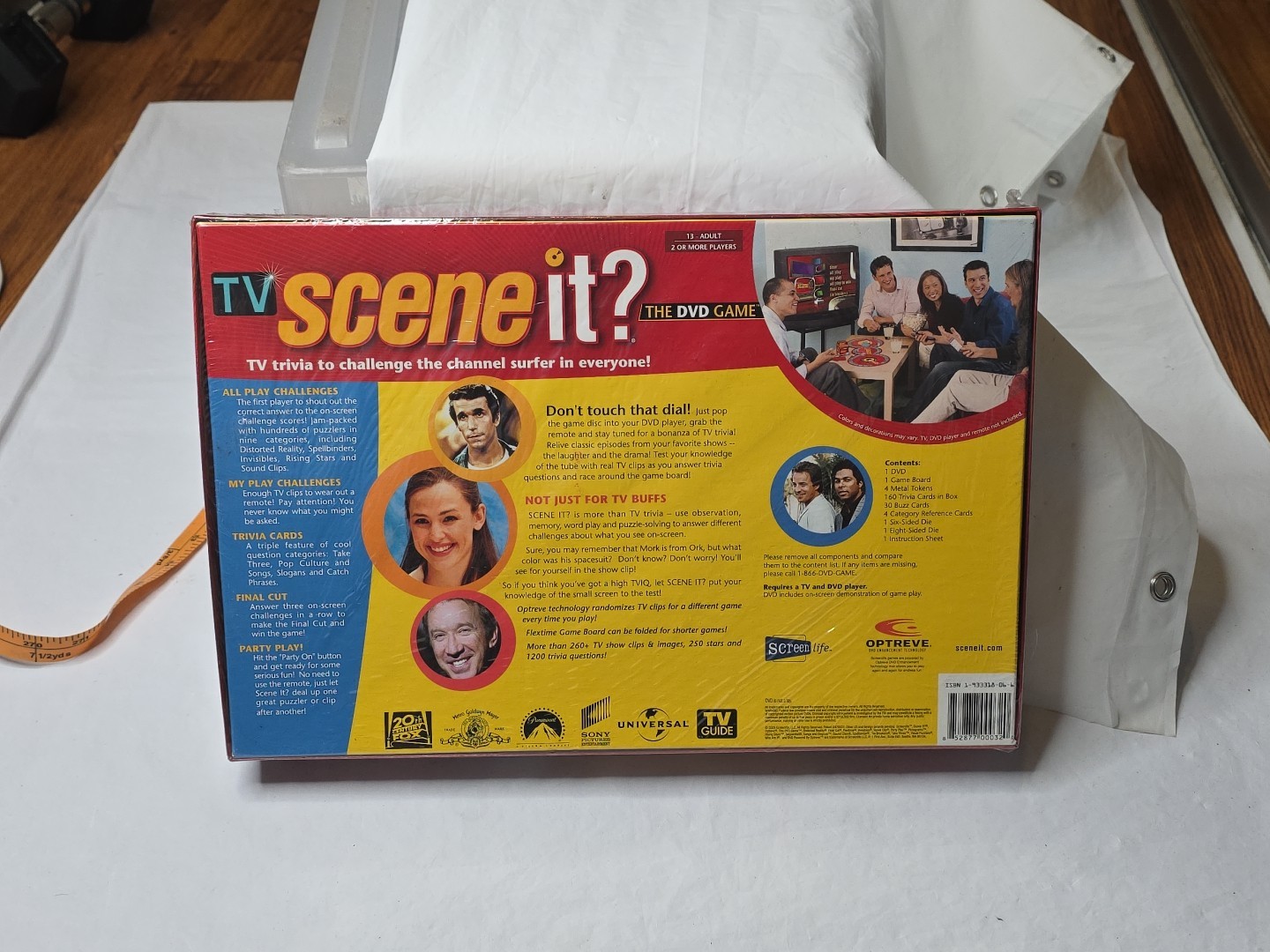 TV Scene It? DVD Game 2005 TV Trivia Board Game New Sealed