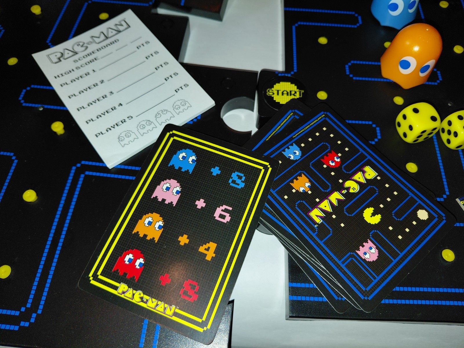 Pac Man The Board Game Classic Arcade Table Top Game Complete Great Condition