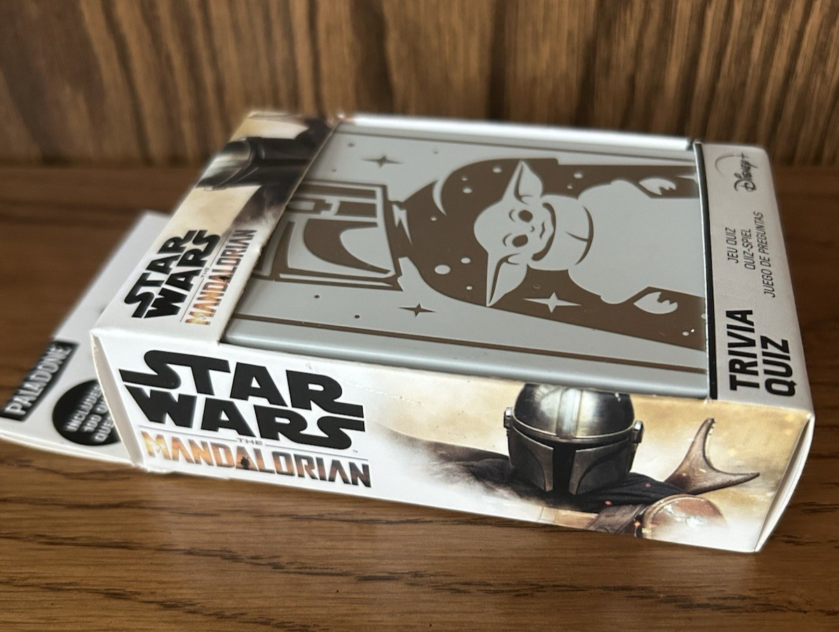 Disney Star Wars Mandalorian 100 Question Quiz Card Game – Baby Yoda Grogu