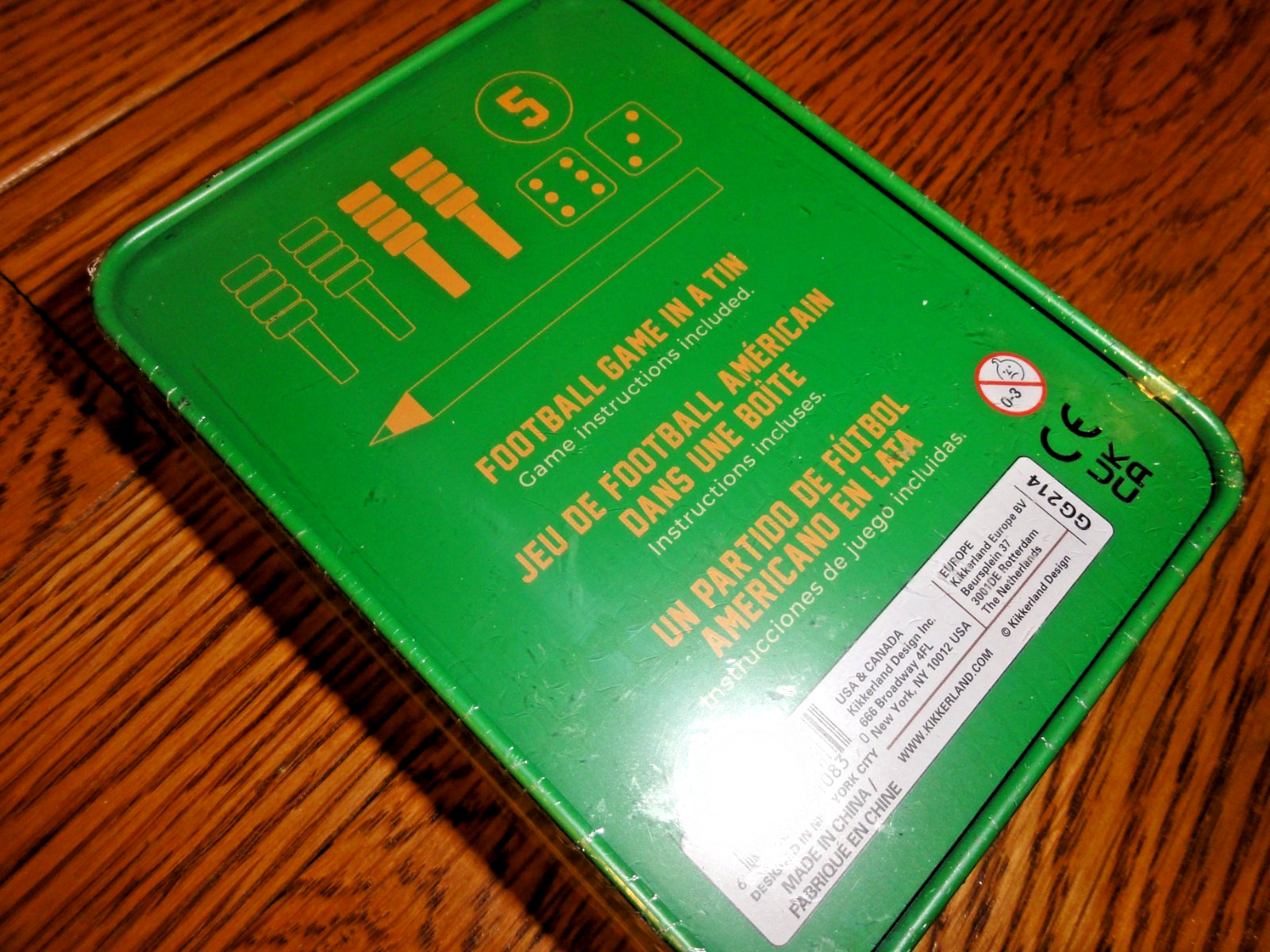 KIKKERLAND FOOTBALL Tin Travel Size Game Dice Peg Portable Still Sealed 2 Player