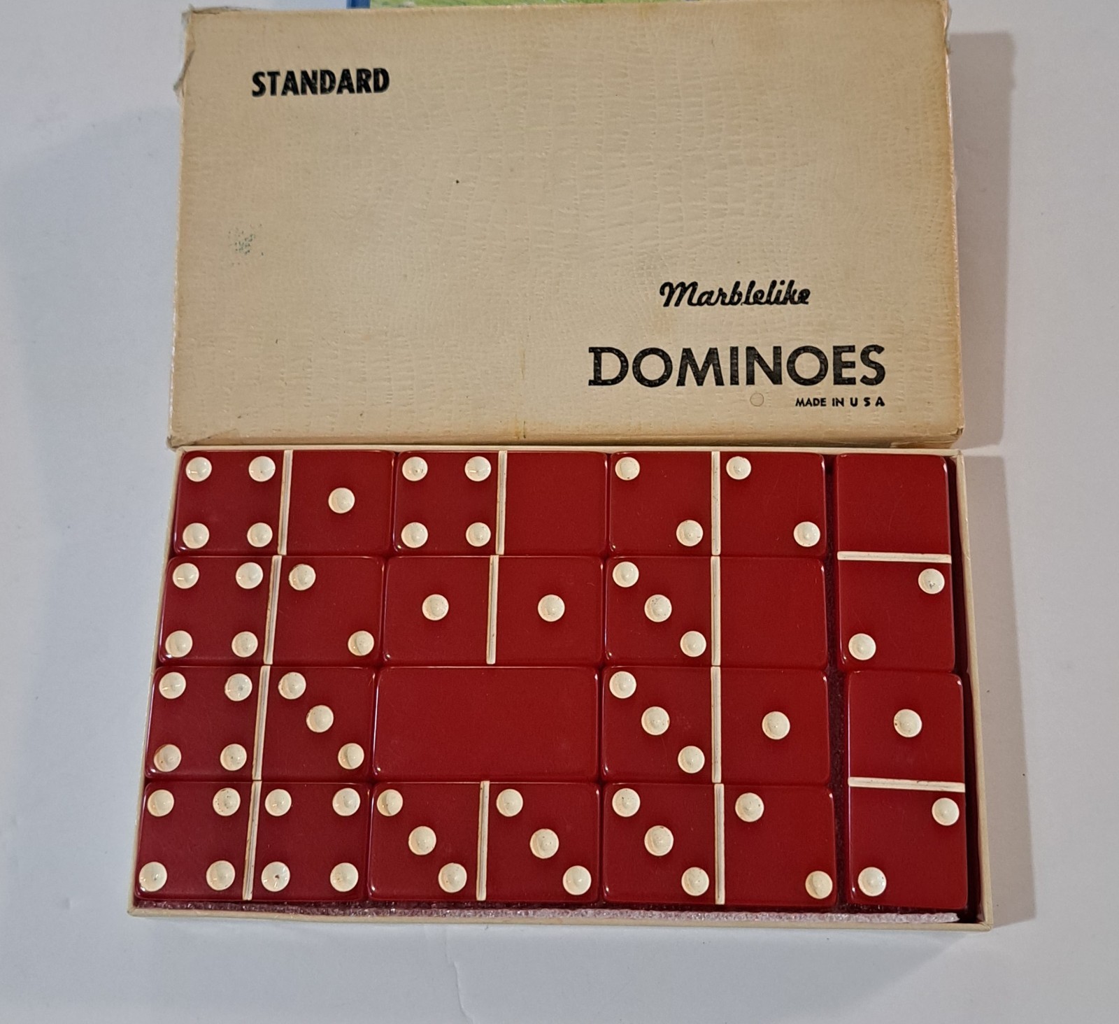 Vintage Puremco Dominoes Standard Marblelike Full Set RED Waco Texas No 616 USA