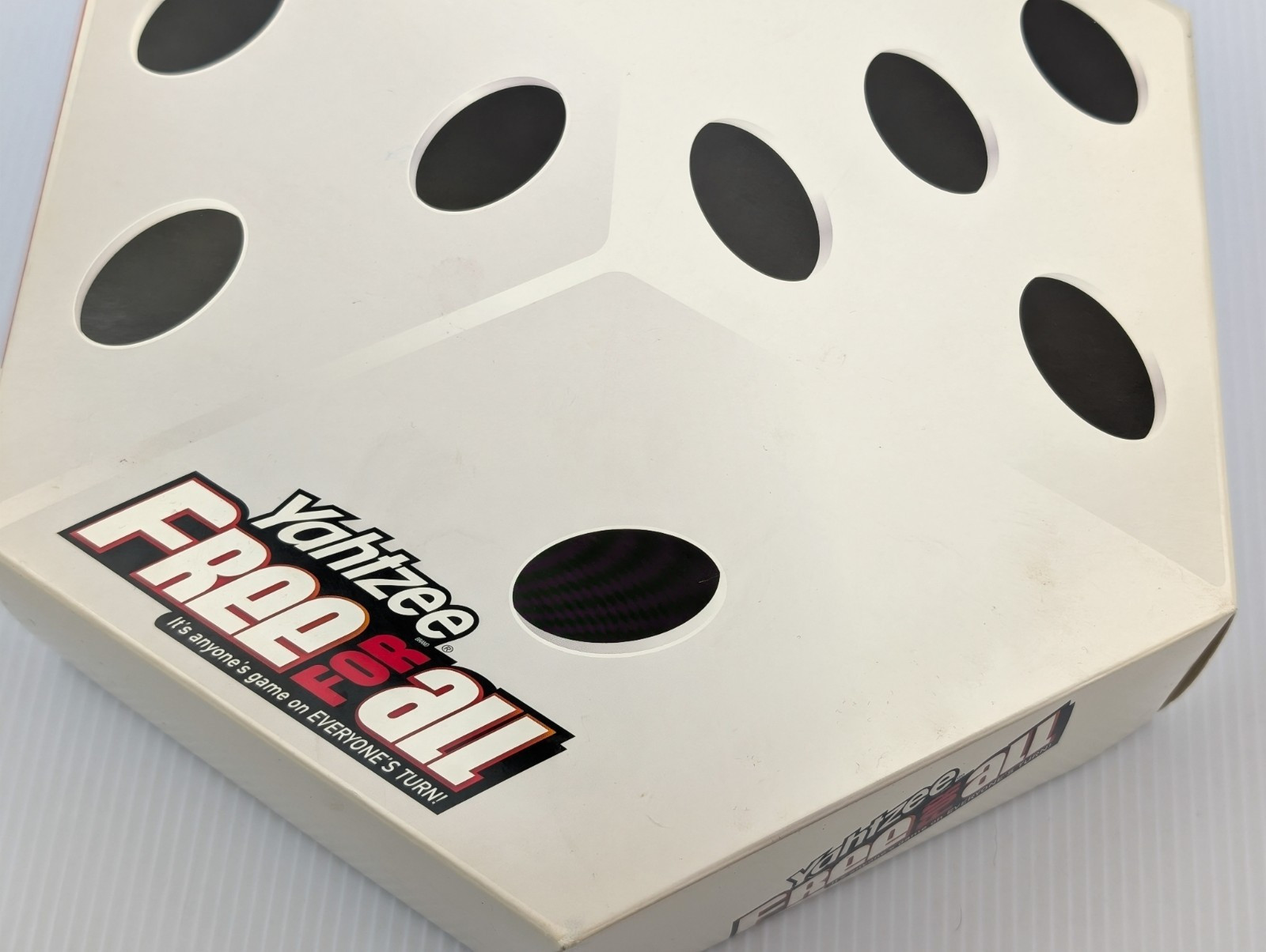 Yahtzee Free for All 100% COMPLETE Parker Brothers 2008 Family Dice Game