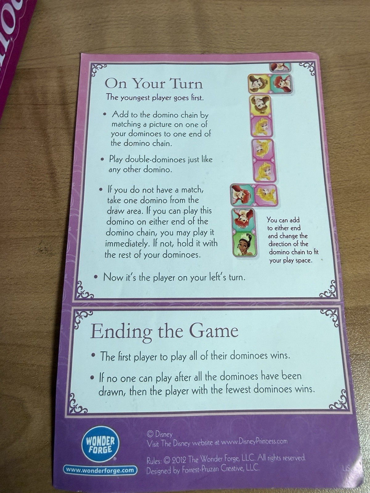 Disney Princess DOMINOES Game in Pink Metal Tin. Wonder Forge, SET COMPLETE