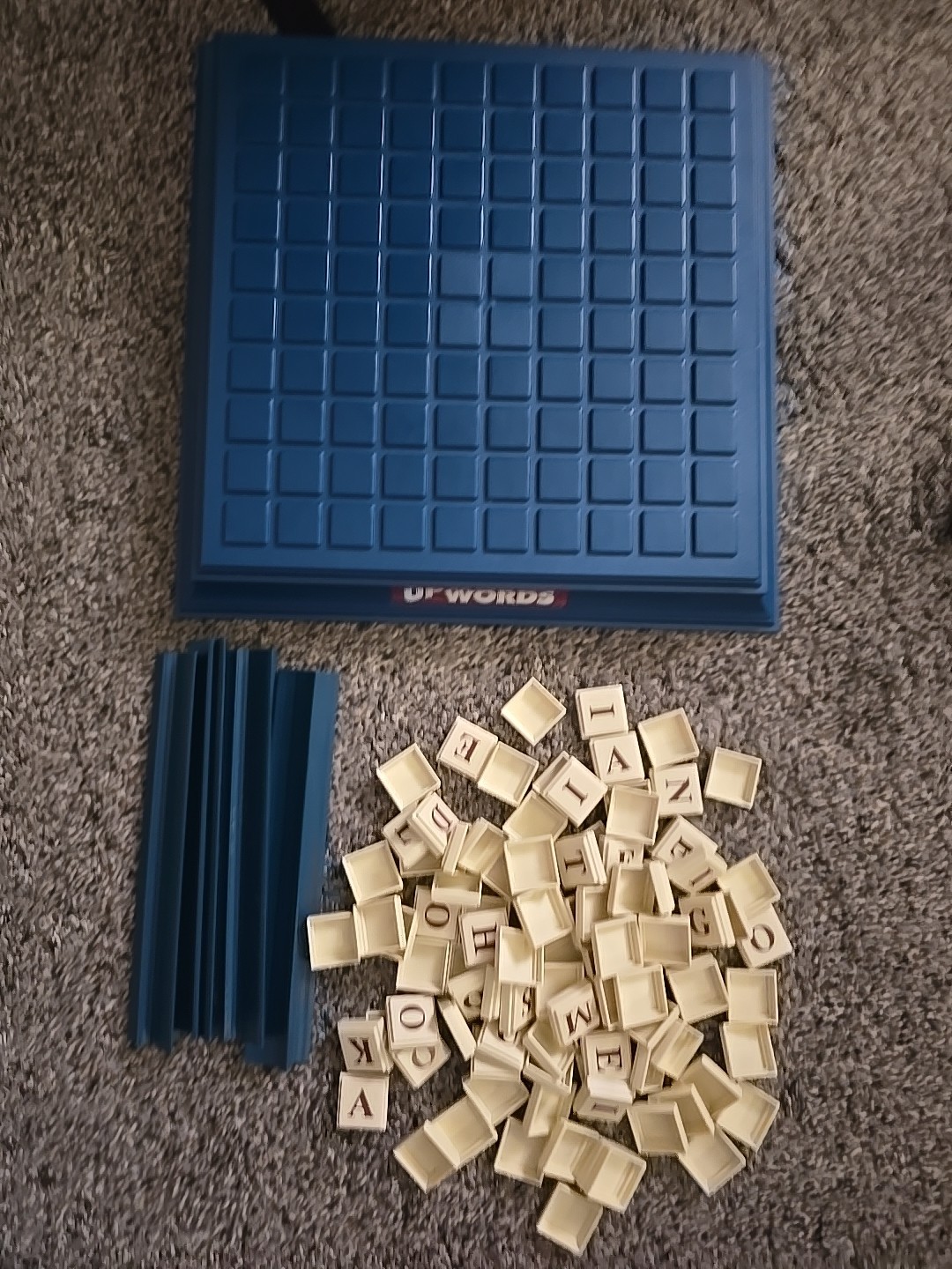 Up Words Milton Bradley 1983 3 Dimensional Board Game – ‎4312 Complete