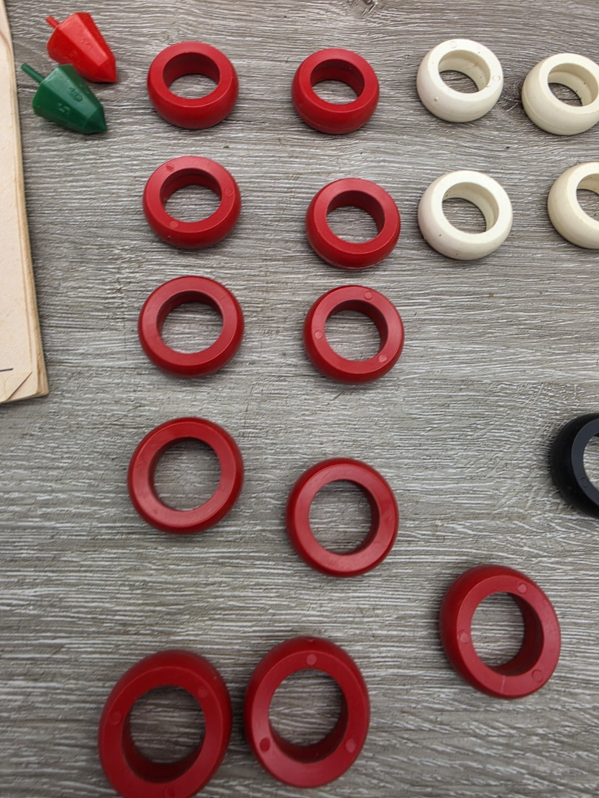 Lot of 38 Carrom Board Game Replacement Pieces And Instructions
