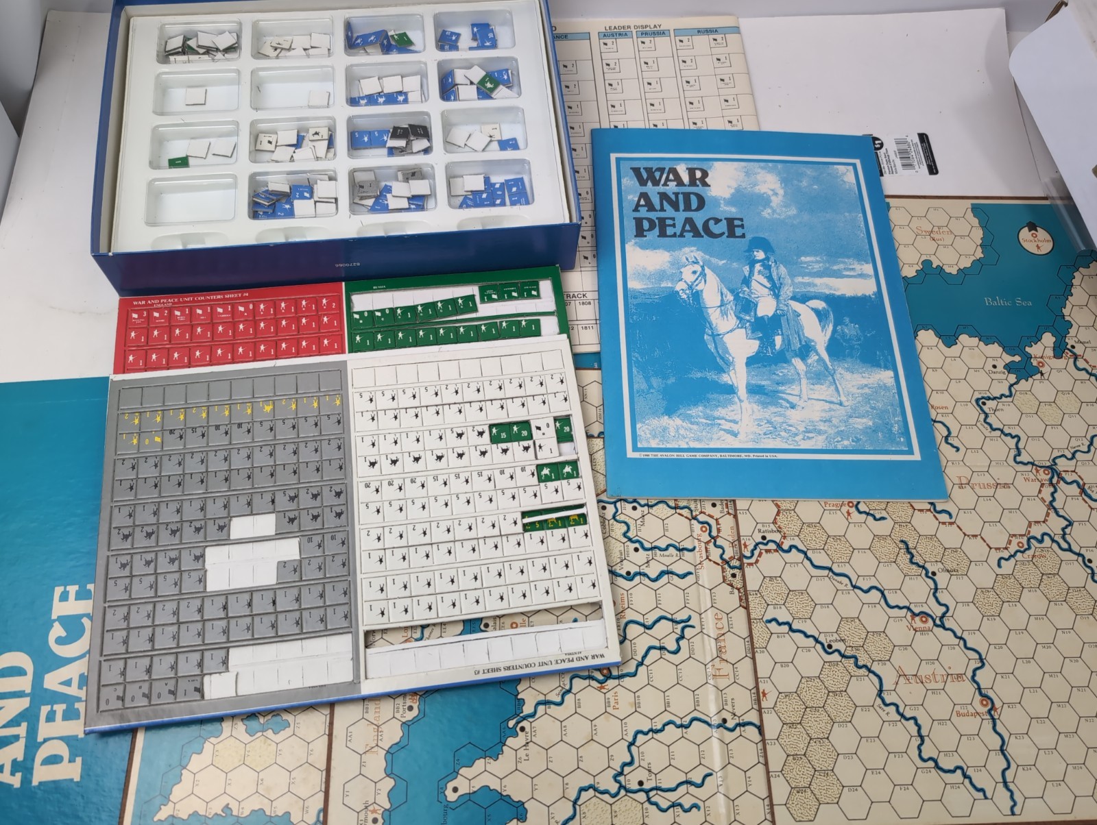 WAR AND PEACE “”Napoleonic Wars 1805-1815” – Avalon Hill – Complete