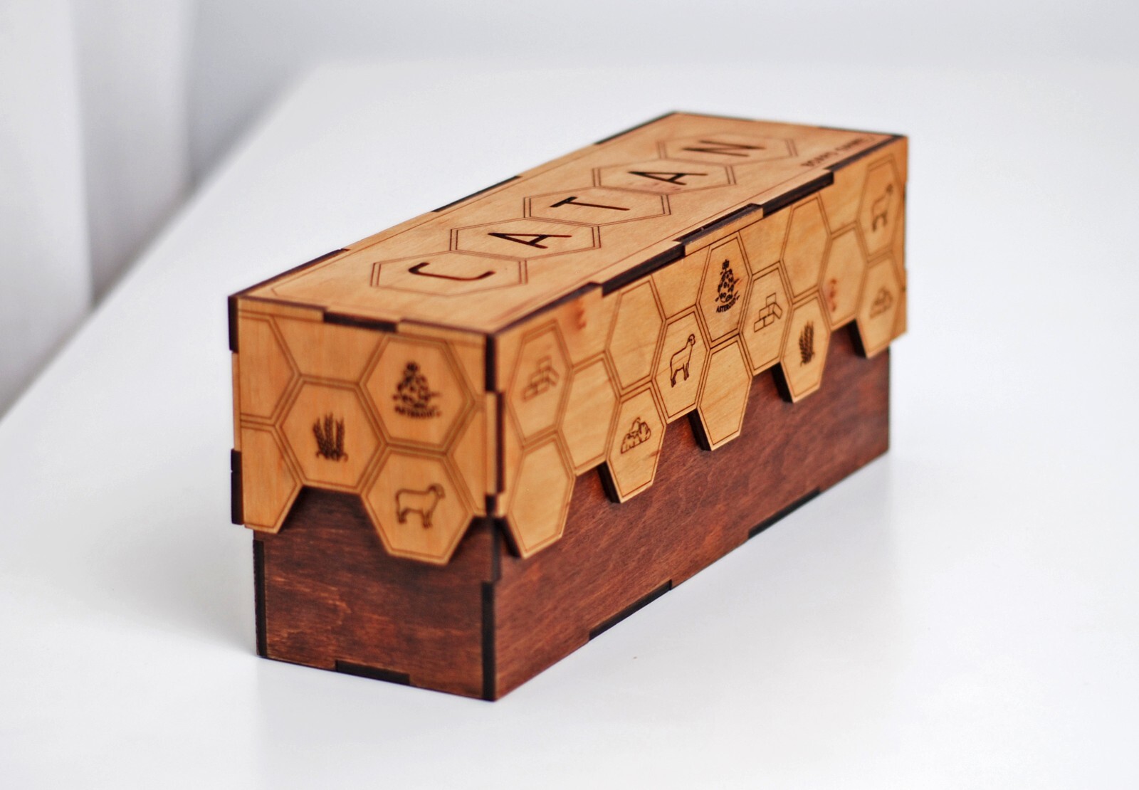 Wooden game board for Settlers / 2-4 . 5-6 Player Custom Settlers Board