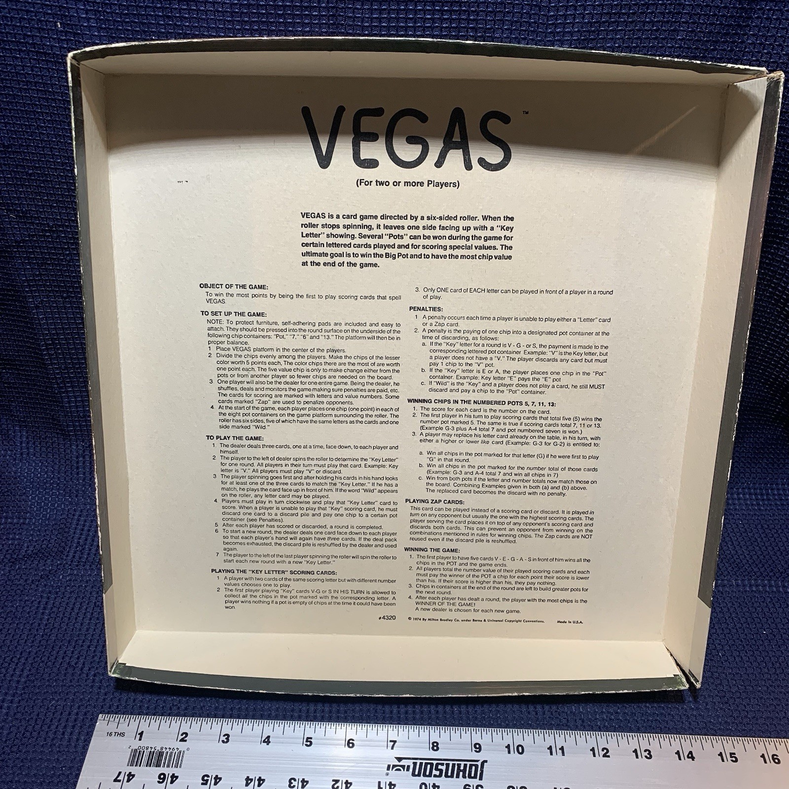 Vintage – Vegas Board Card Game – Milton Bradley – 1974 – Free Shipping Complete