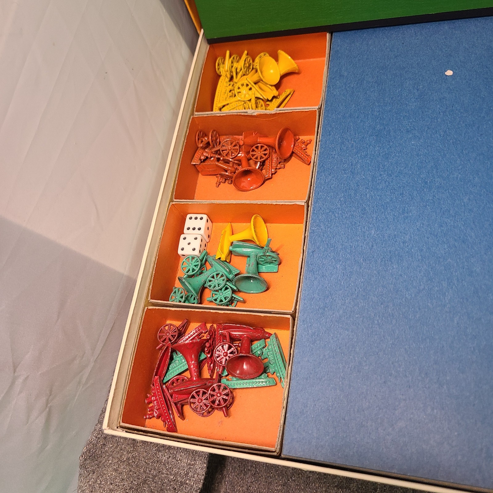 1940 Parker Brothers Conflict Land-Sea-Air War Board Game Metal Pieces Complete!