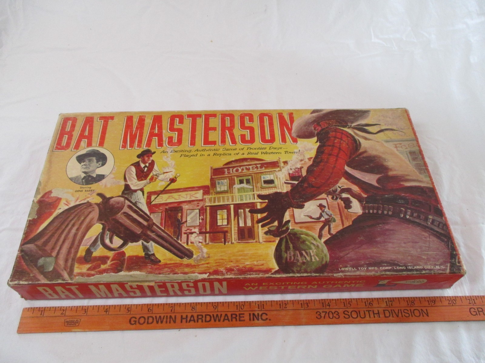 Vtg. BAT MASTERSON WESTERN BOARD GAME BY LOWELL 1958. May be Incomplete.