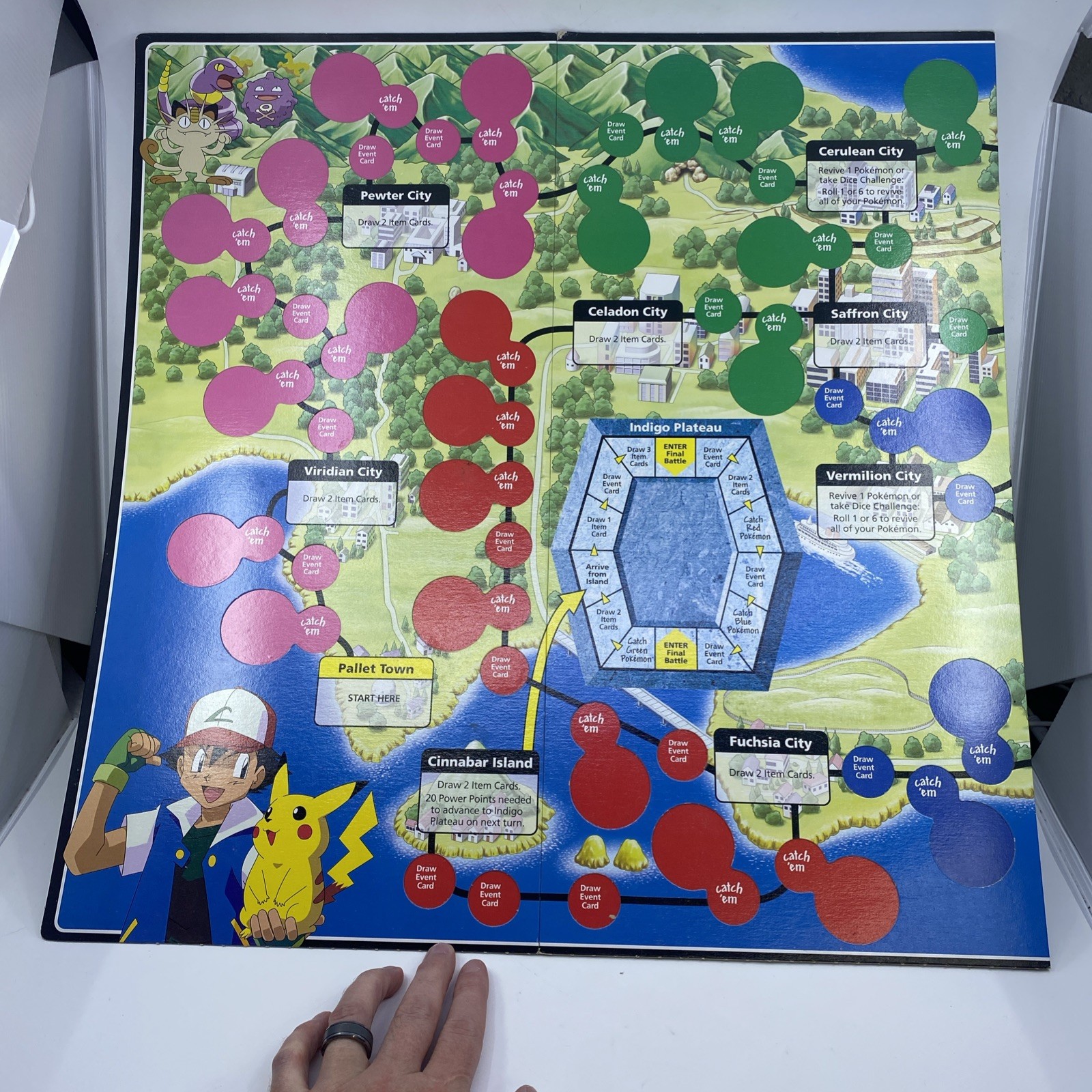 1999 Pokémon Master Trainer Board Game Milton Bradley Incomplete See Description